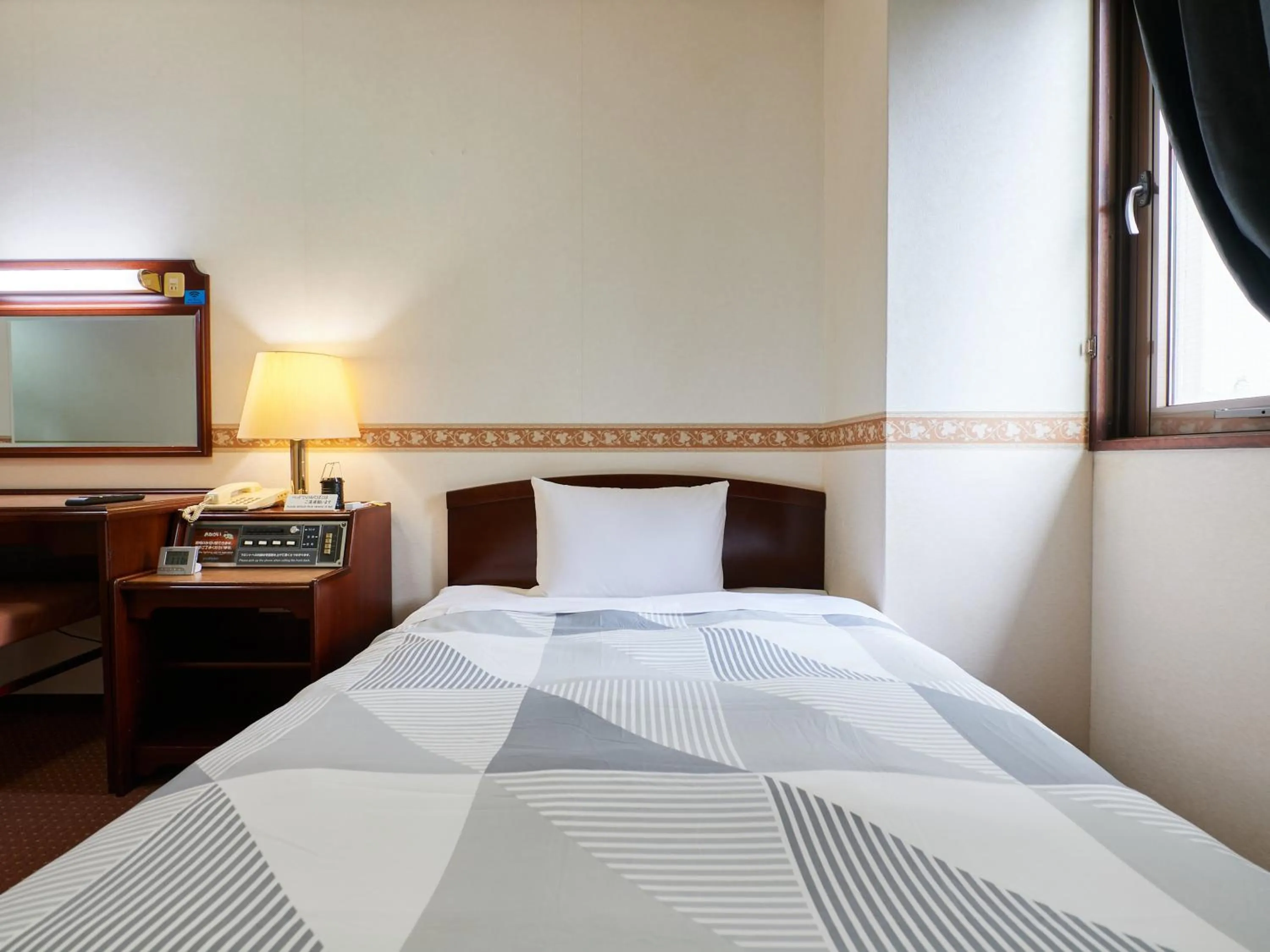 Photo of the whole room, Bed in ecoHotel