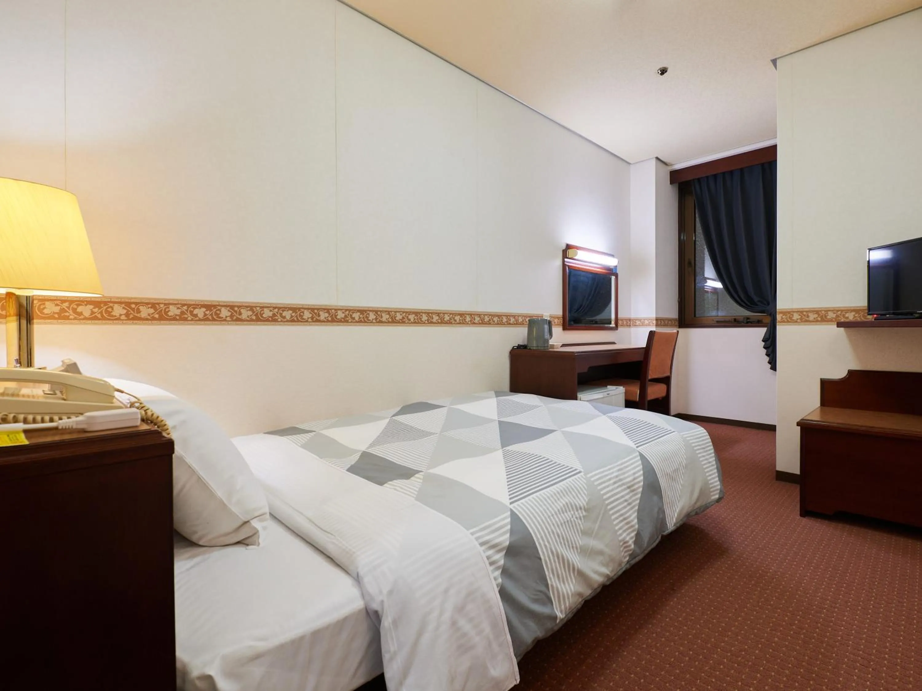 Photo of the whole room, Bed in ecoHotel