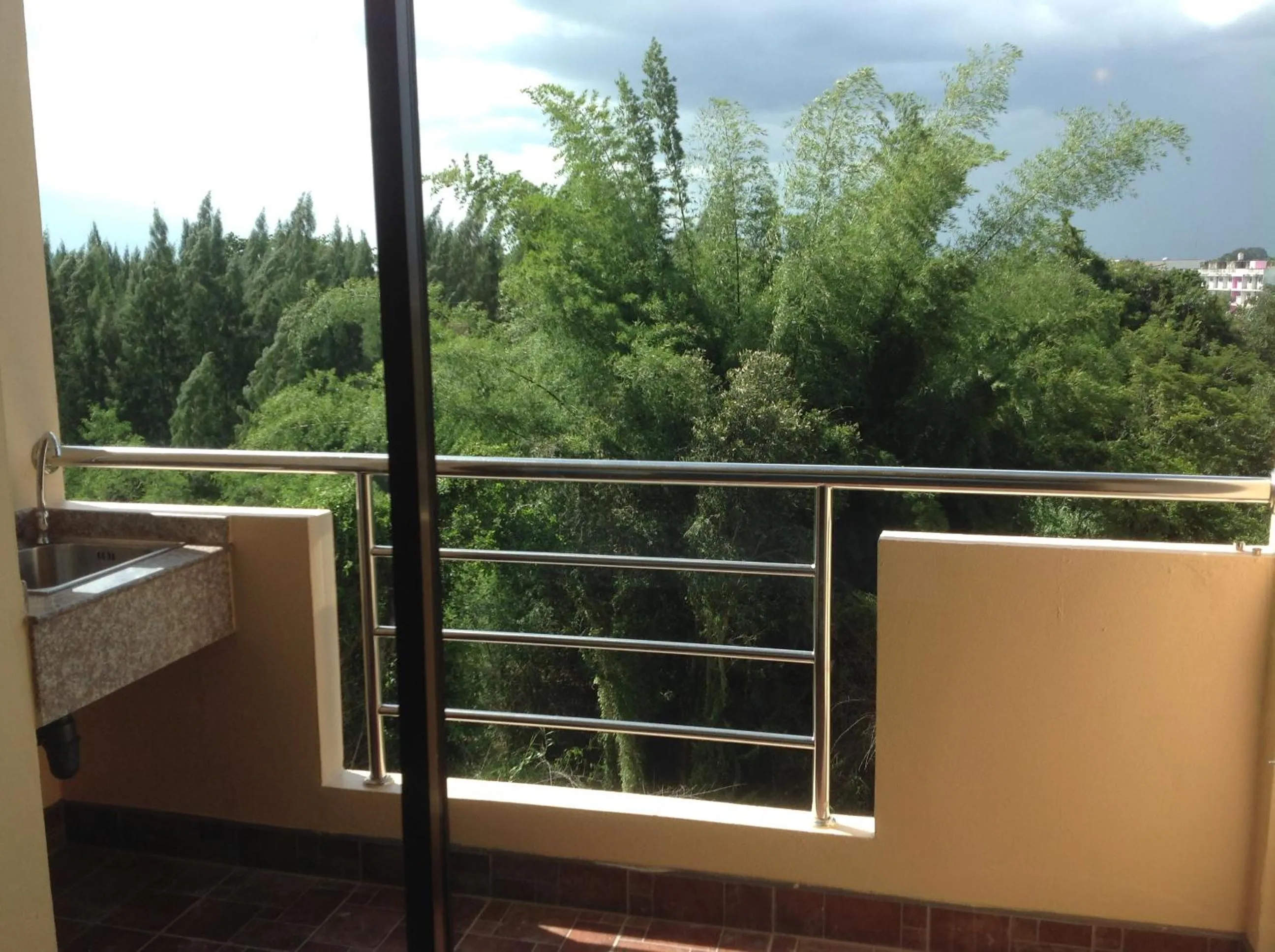 Garden in Perfect Place Hotel