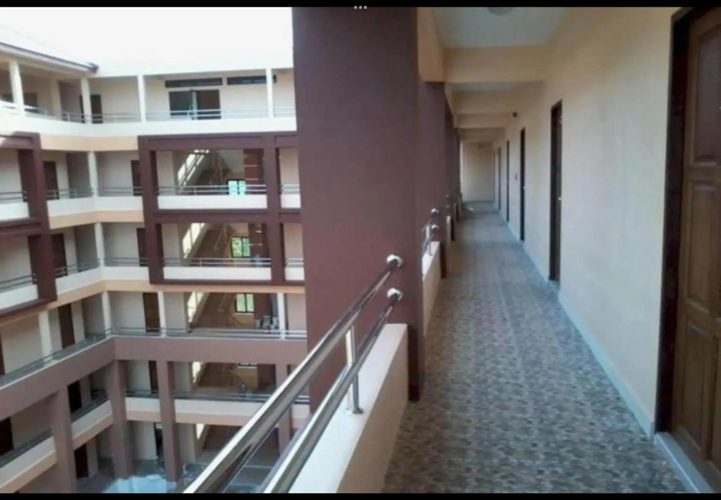 Property building in Perfect Place Hotel Property building in Perfect Place Hotel