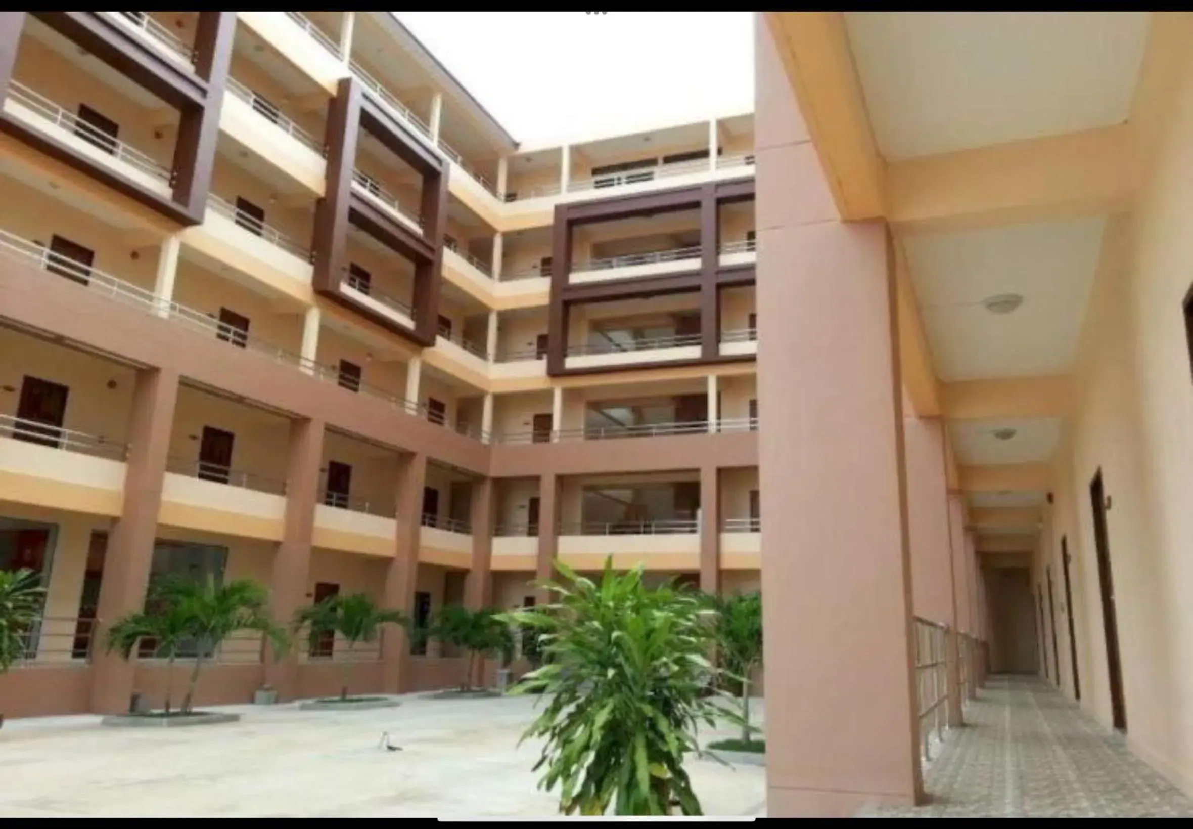 Property building in Perfect Place Hotel Property building in Perfect Place Hotel