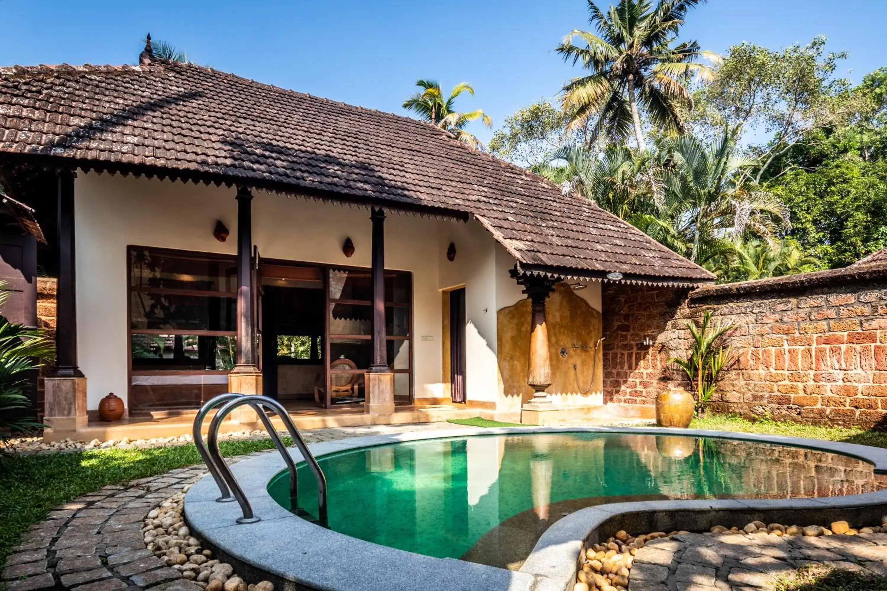 Property building in Amritara A Beach Symphony Property building in Amritara A Beach Symphony