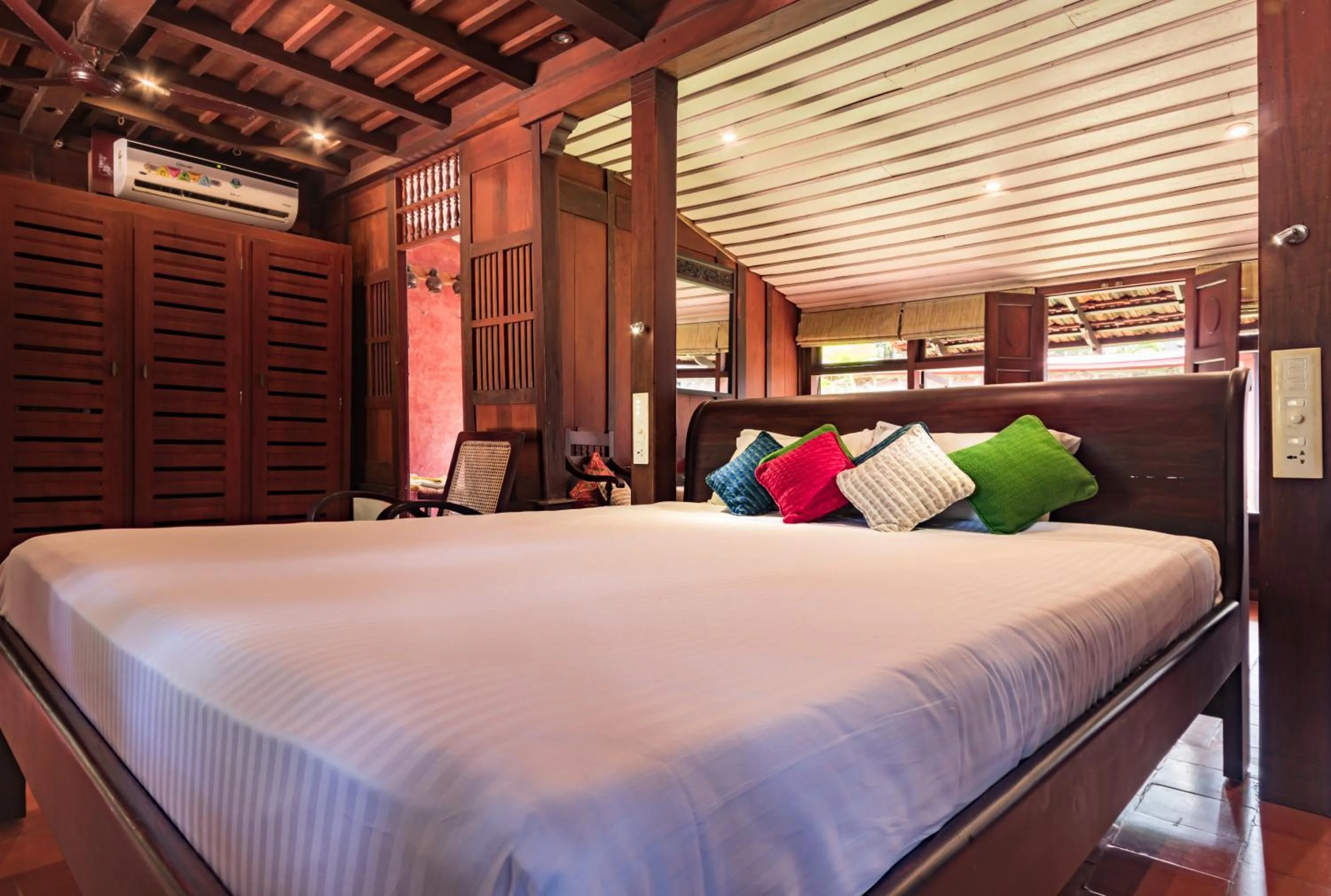 Bed in Amritara A Beach Symphony