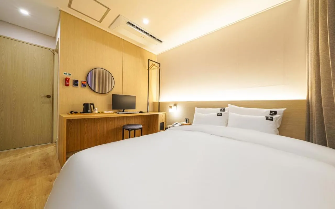 Bed in Browndot Gangneung Station