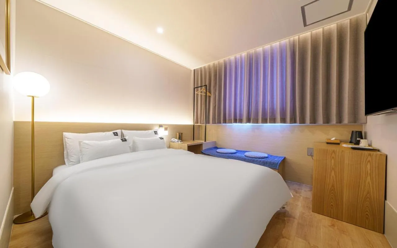 Bed in Browndot Gangneung Station