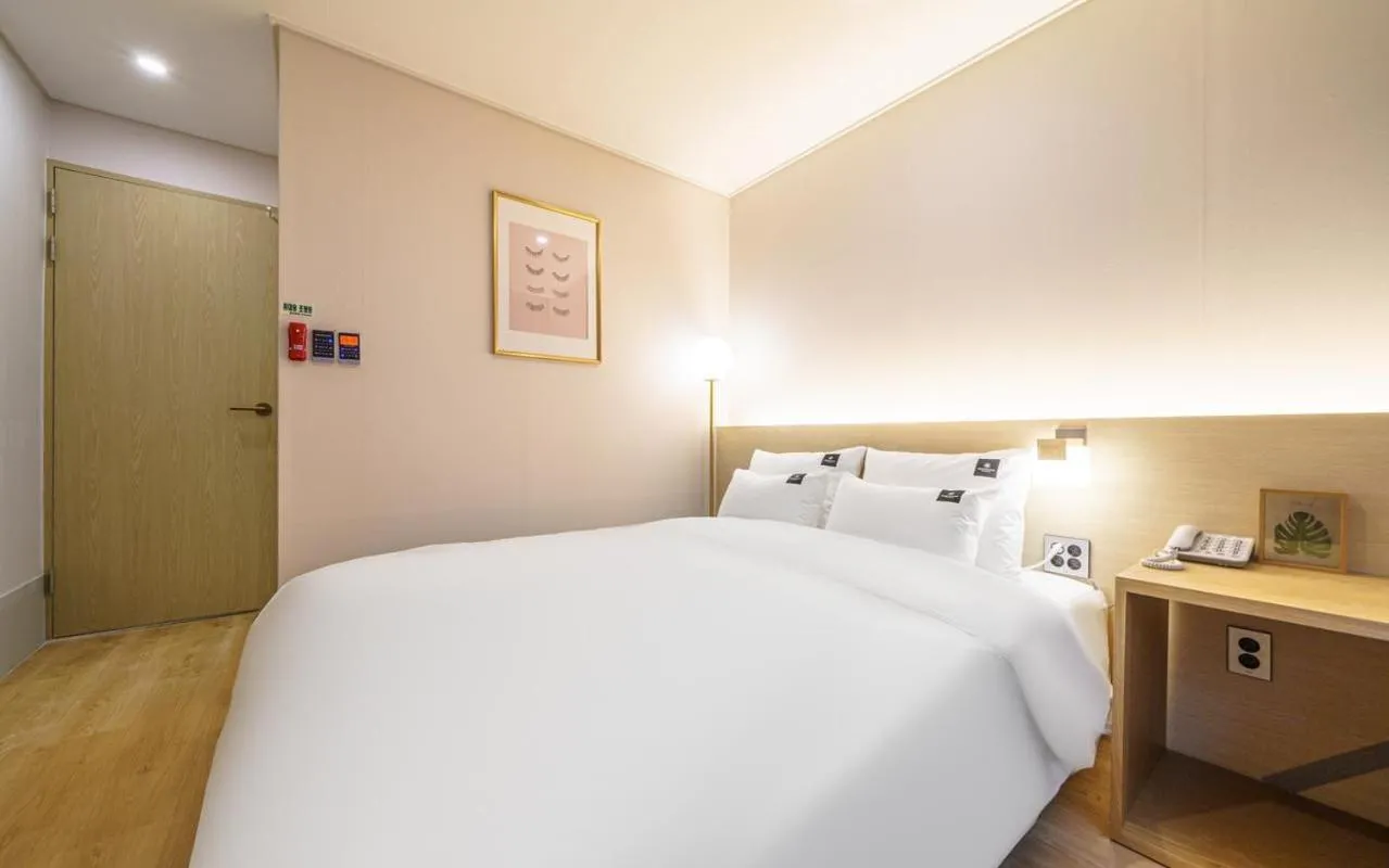 Bed in Browndot Gangneung Station