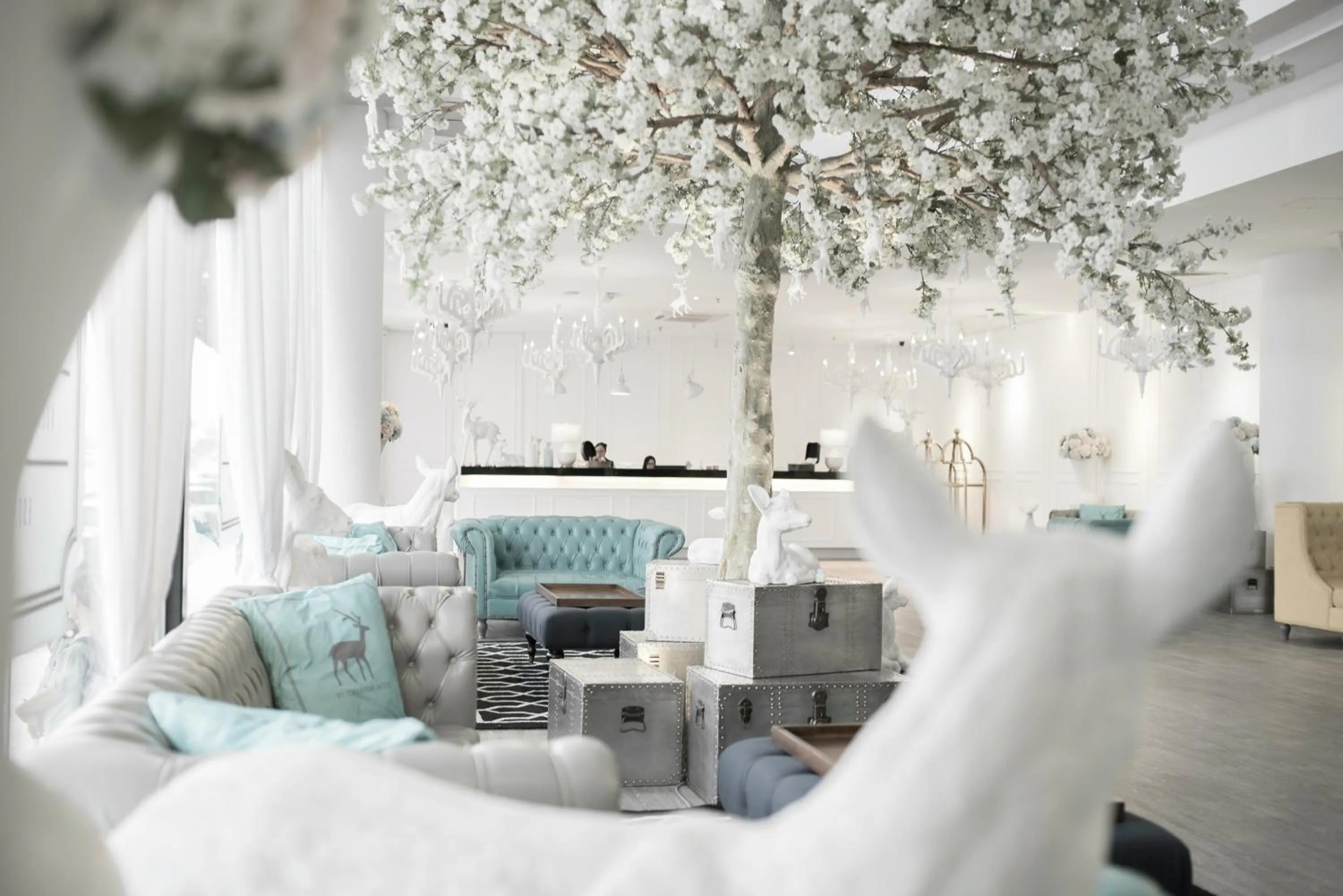 Communal lounge/ TV room in Creator Hotel