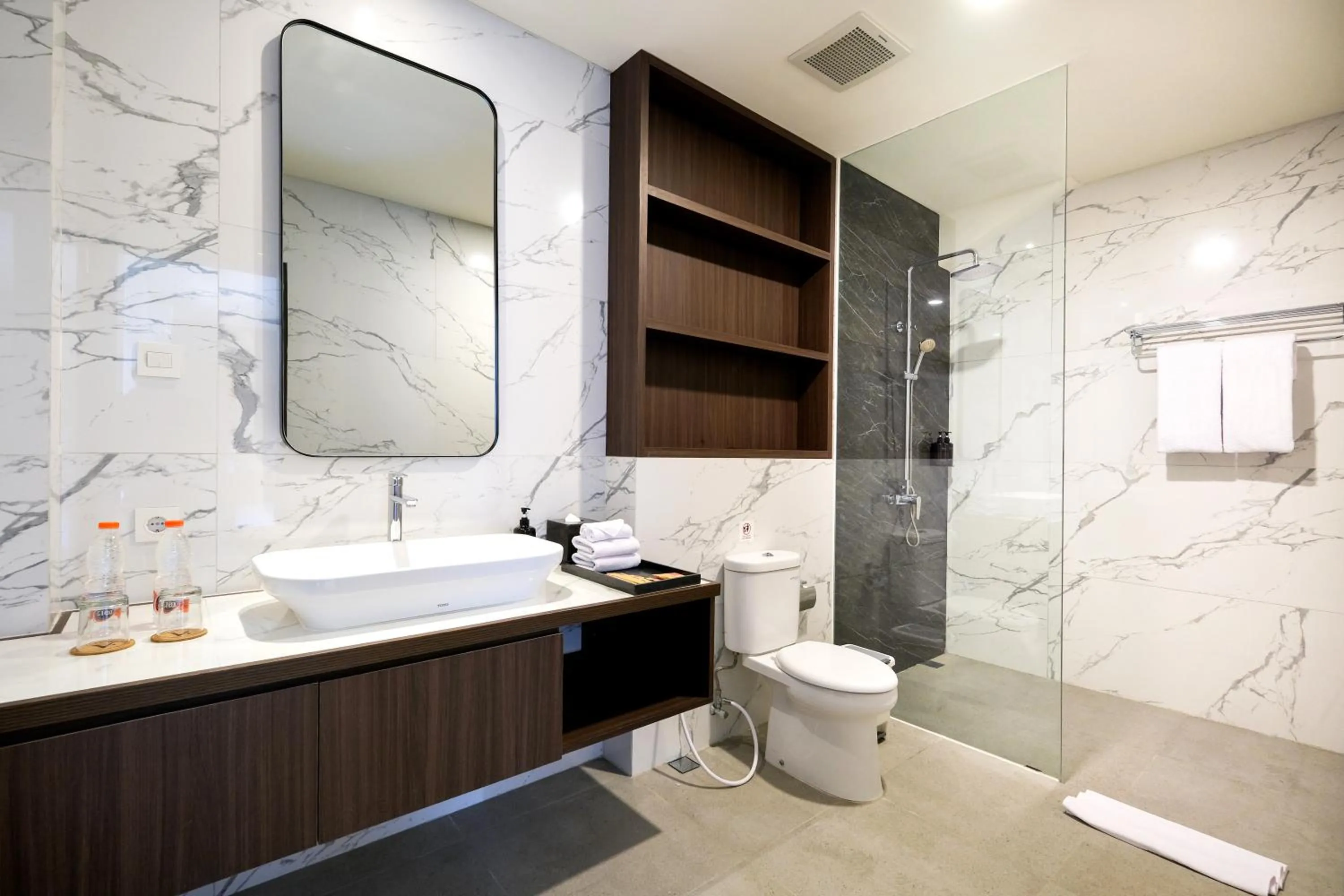 Bathroom in ValStar Hotel Canggu