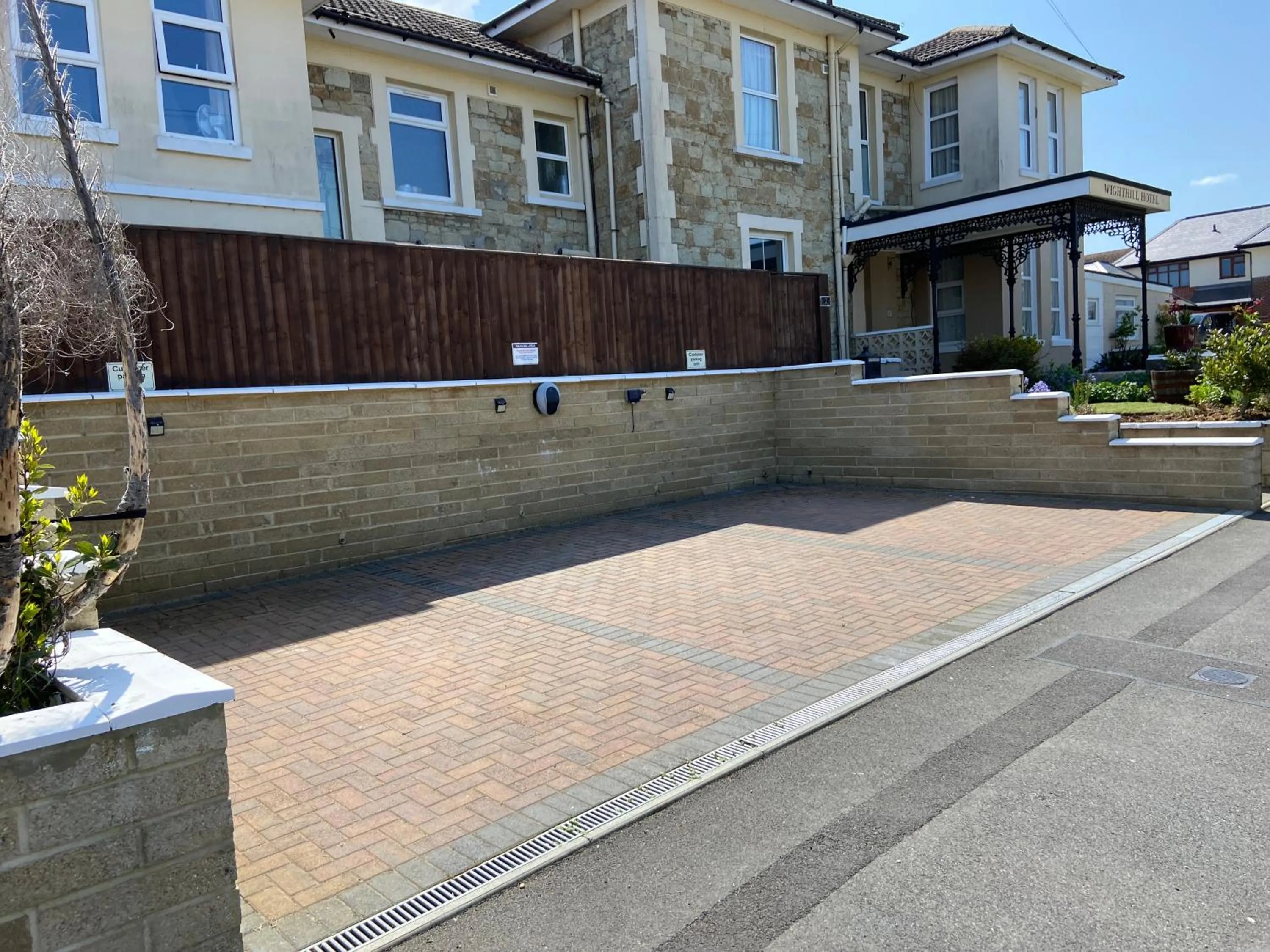 Property building in The Wighthill