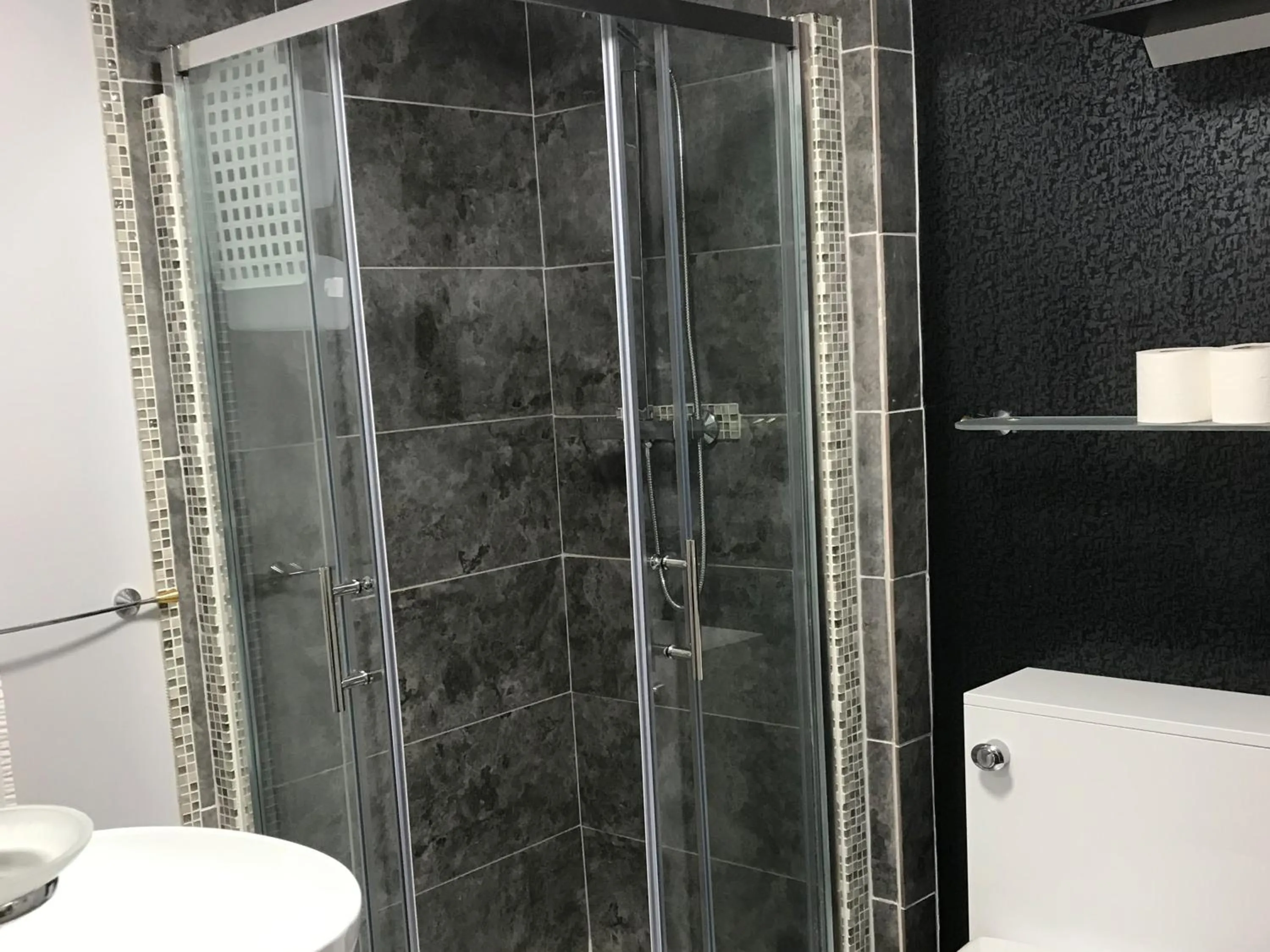 Shower in The Wighthill