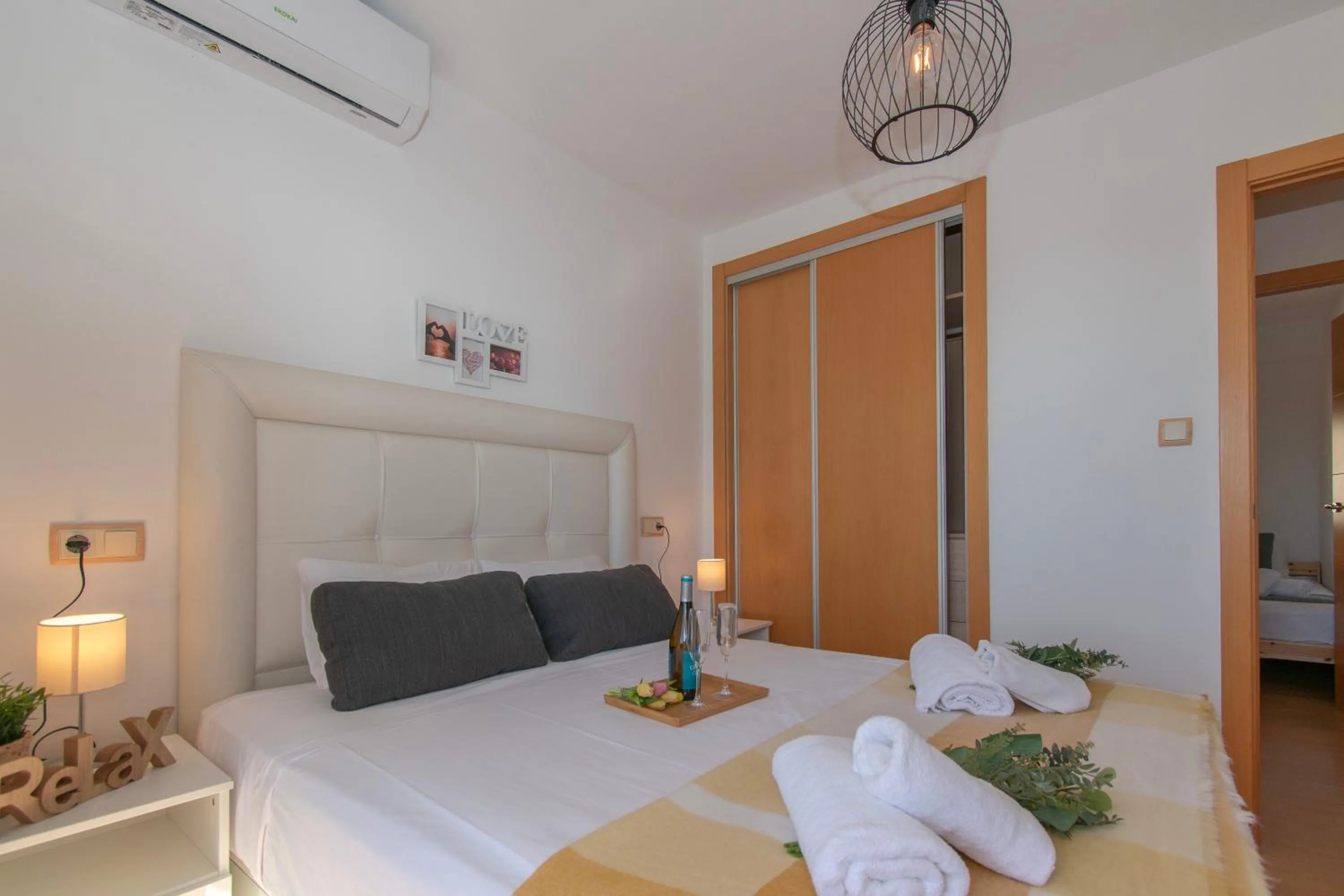 Bedroom, Bed in Cambural Beach Apartment - Happy Rentals