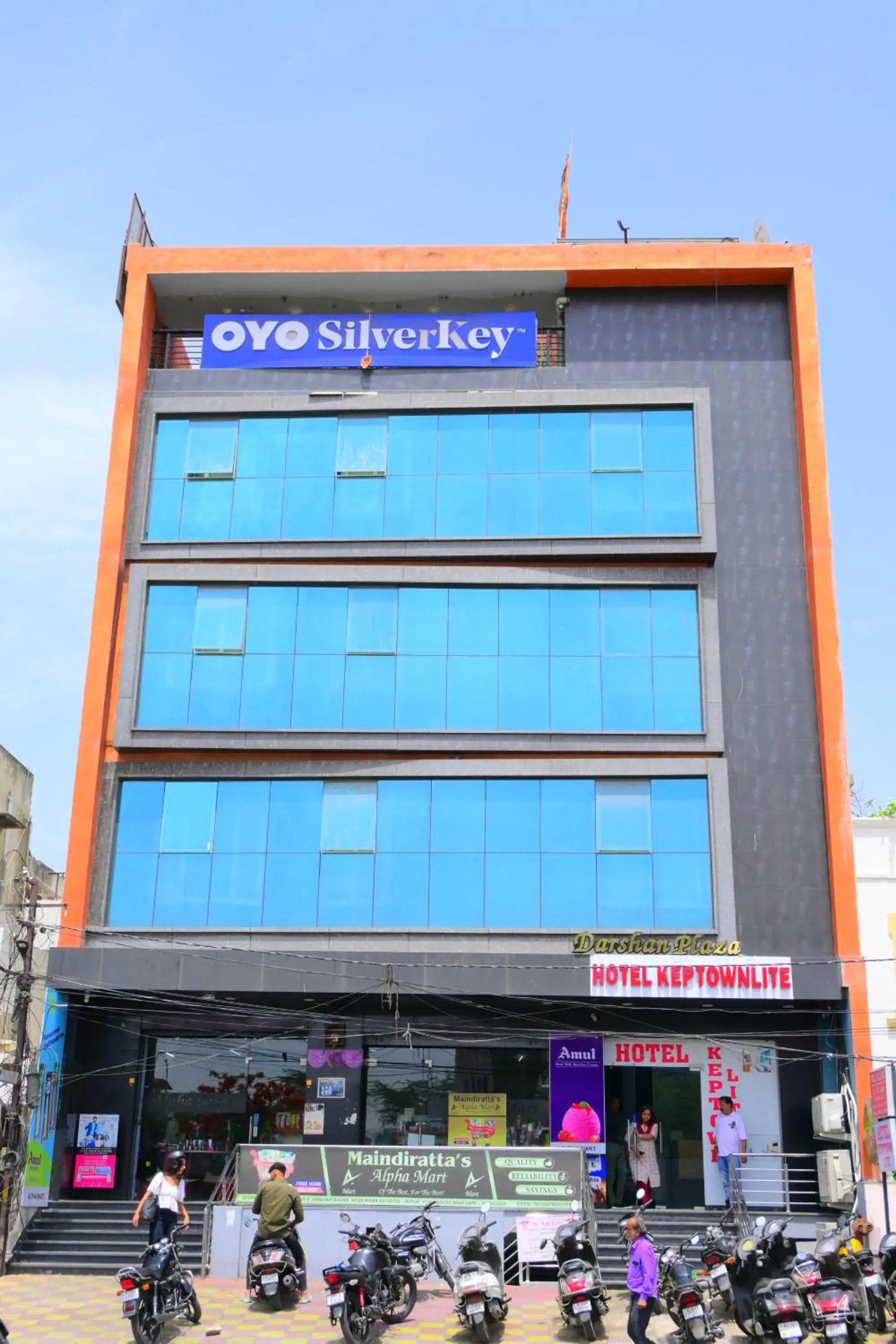 Property building in Hotel Keptown Lite Property building in Hotel Keptown Lite