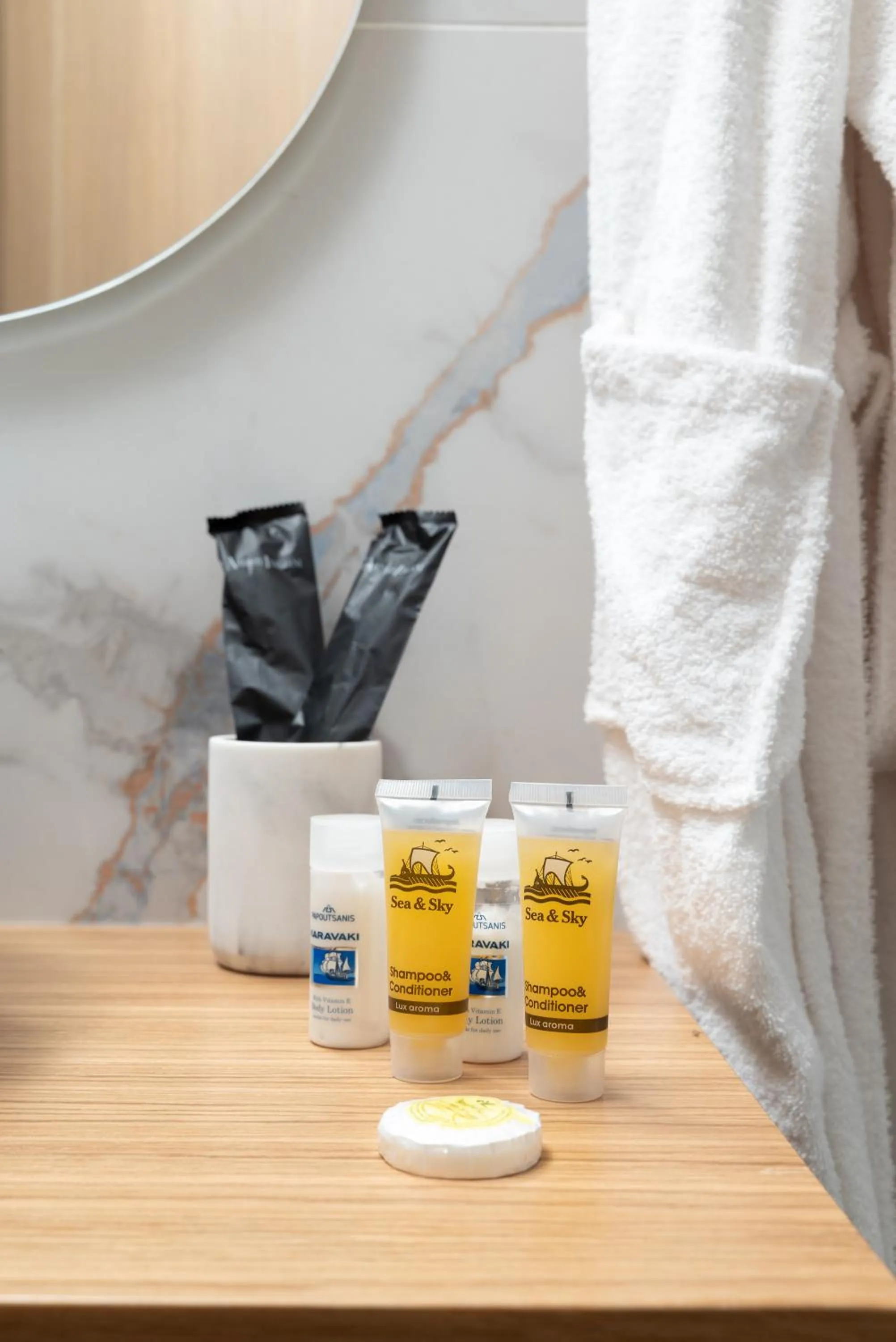 Bathroom in Blue Horizon Apartments