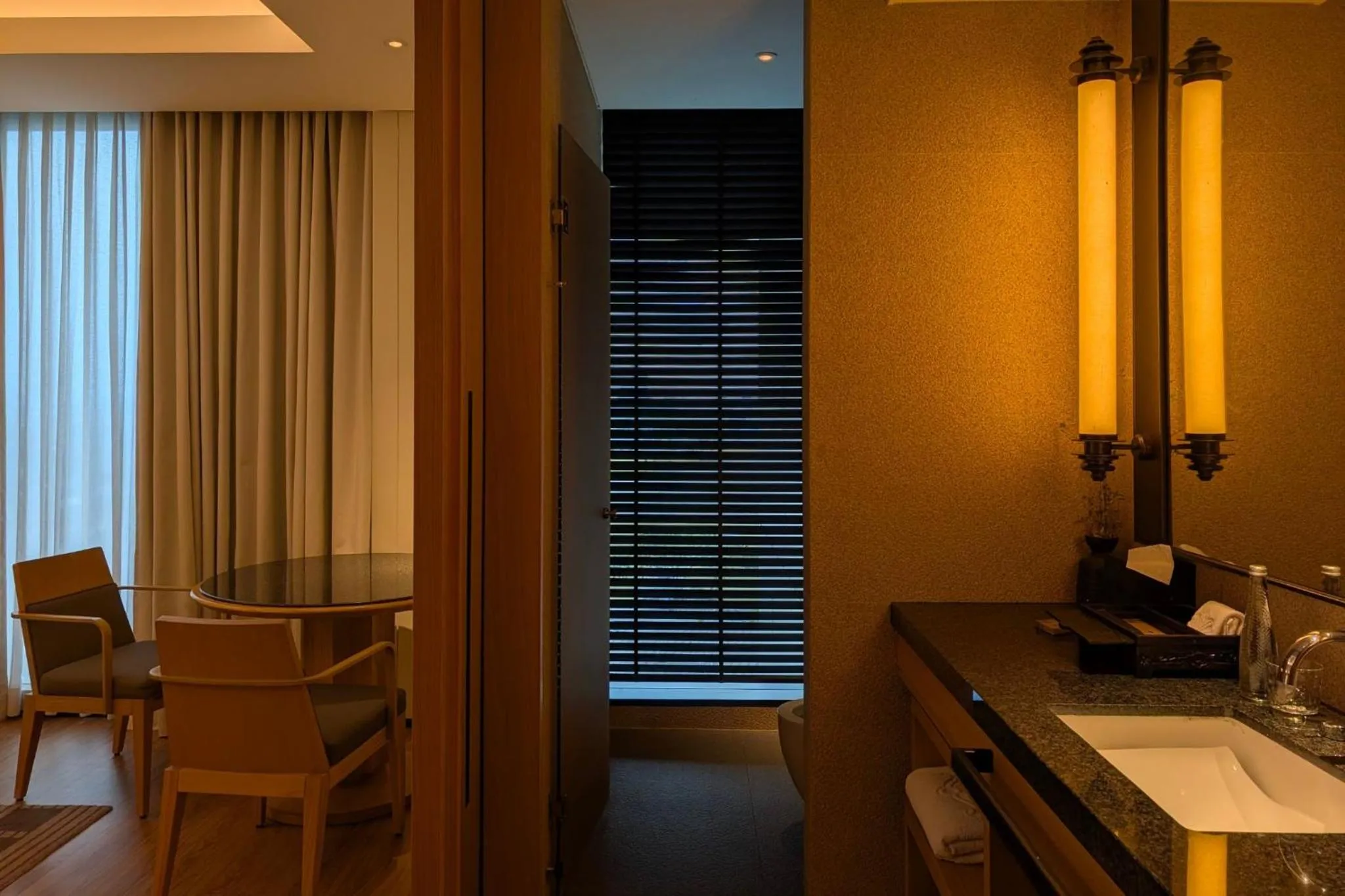 Bathroom in Hotel Tentrem Jakarta