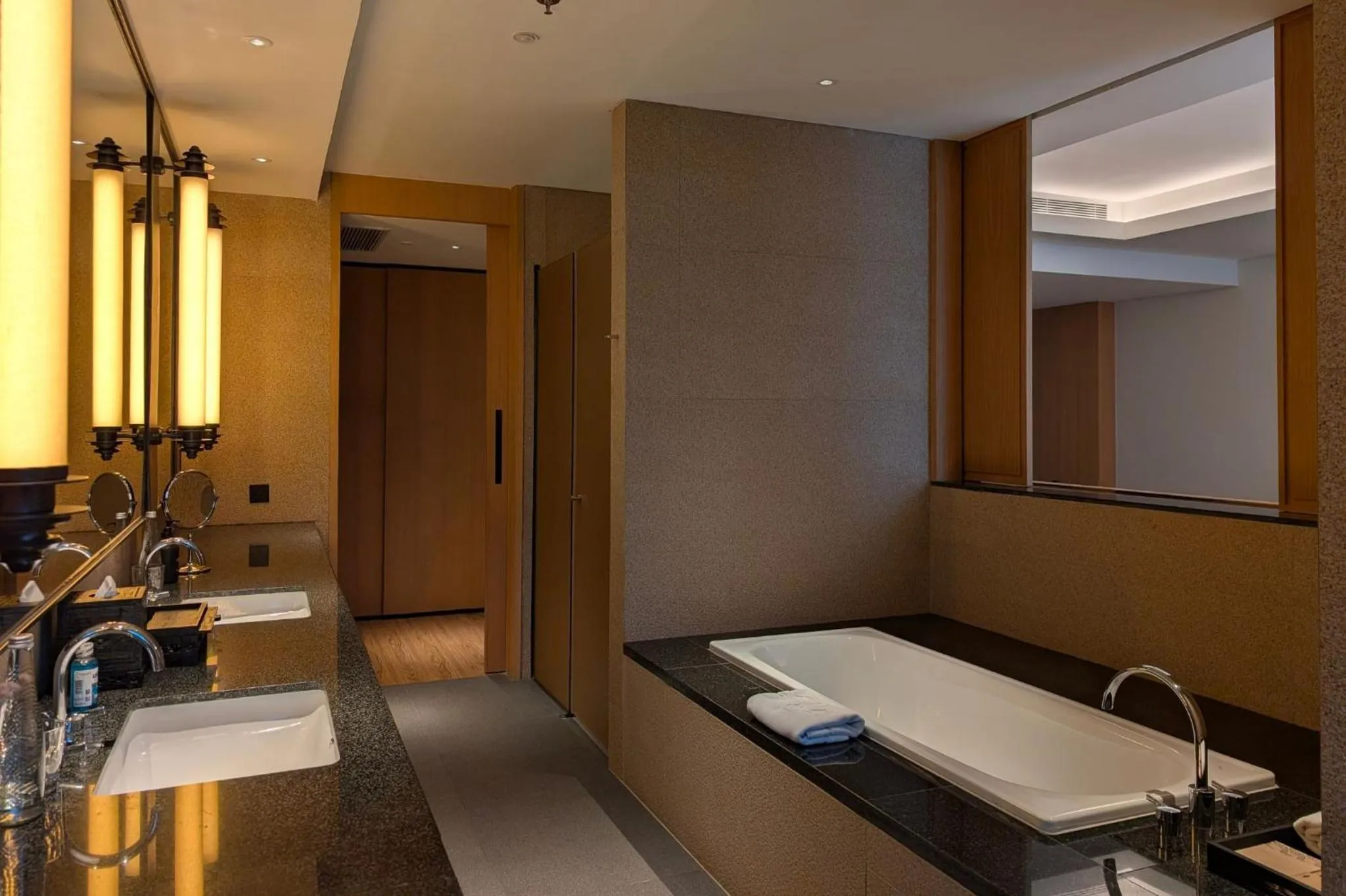 Bathroom in Hotel Tentrem Jakarta