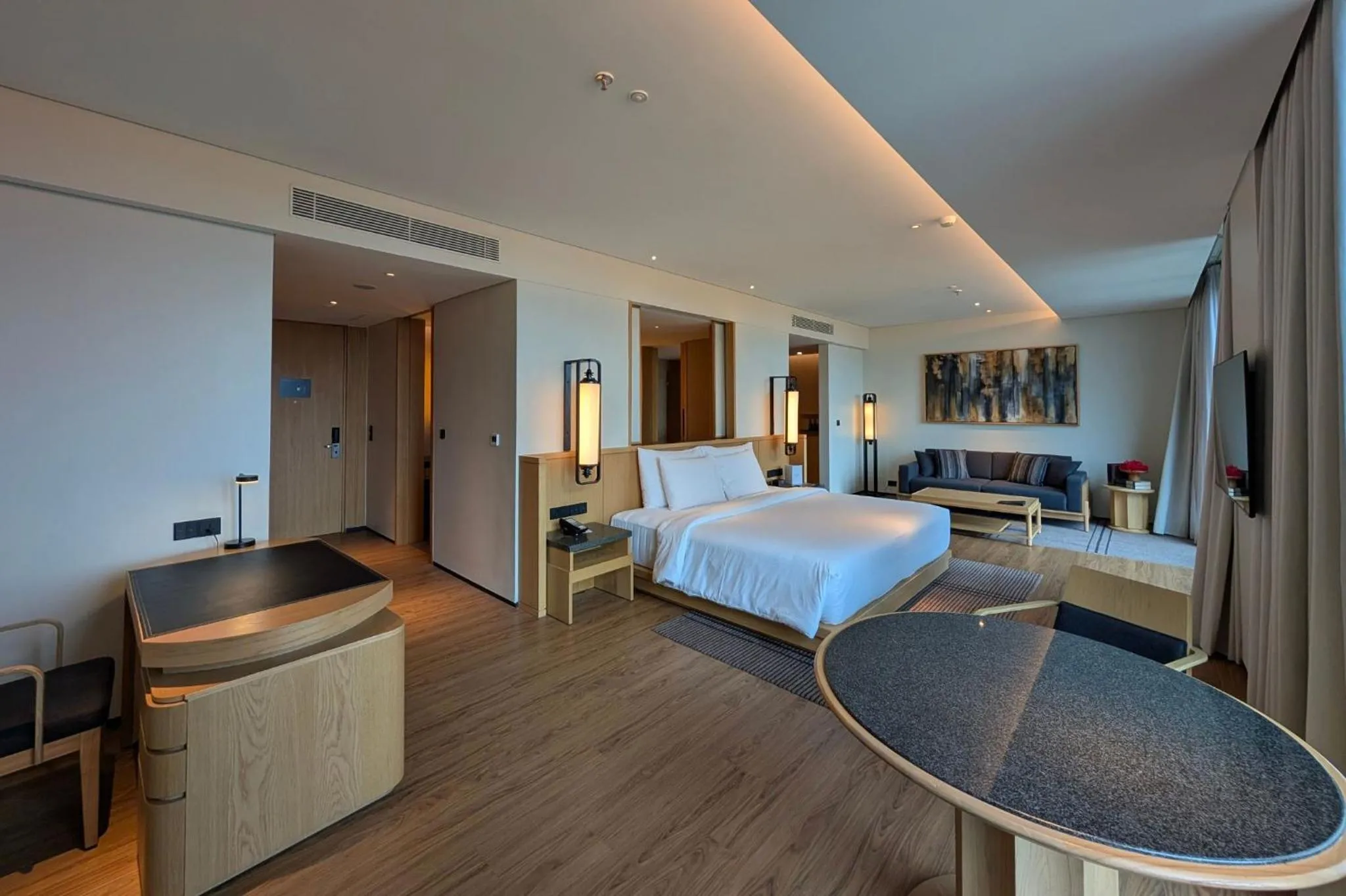 Bed in Hotel Tentrem Jakarta