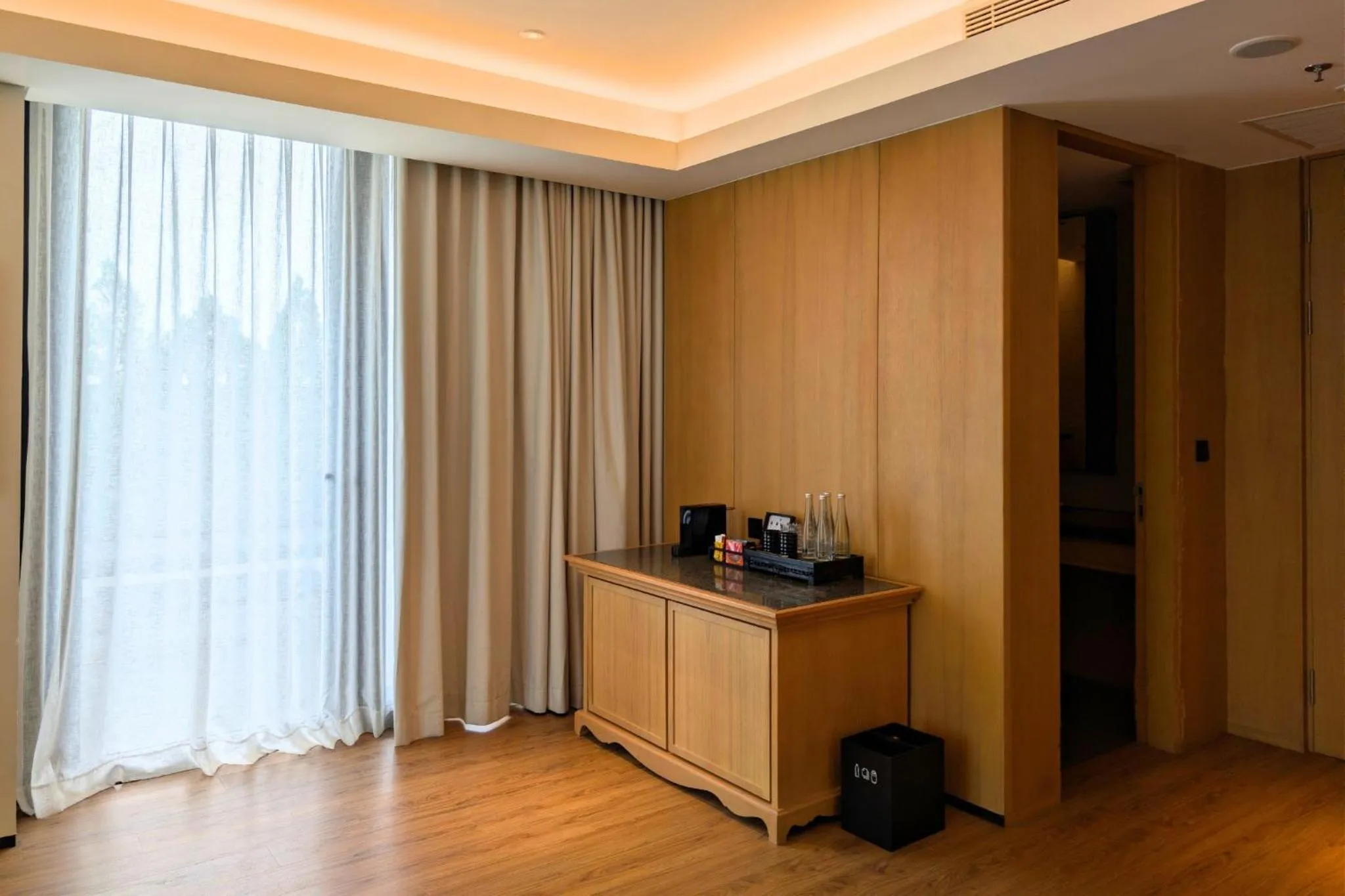 Living room in Hotel Tentrem Jakarta