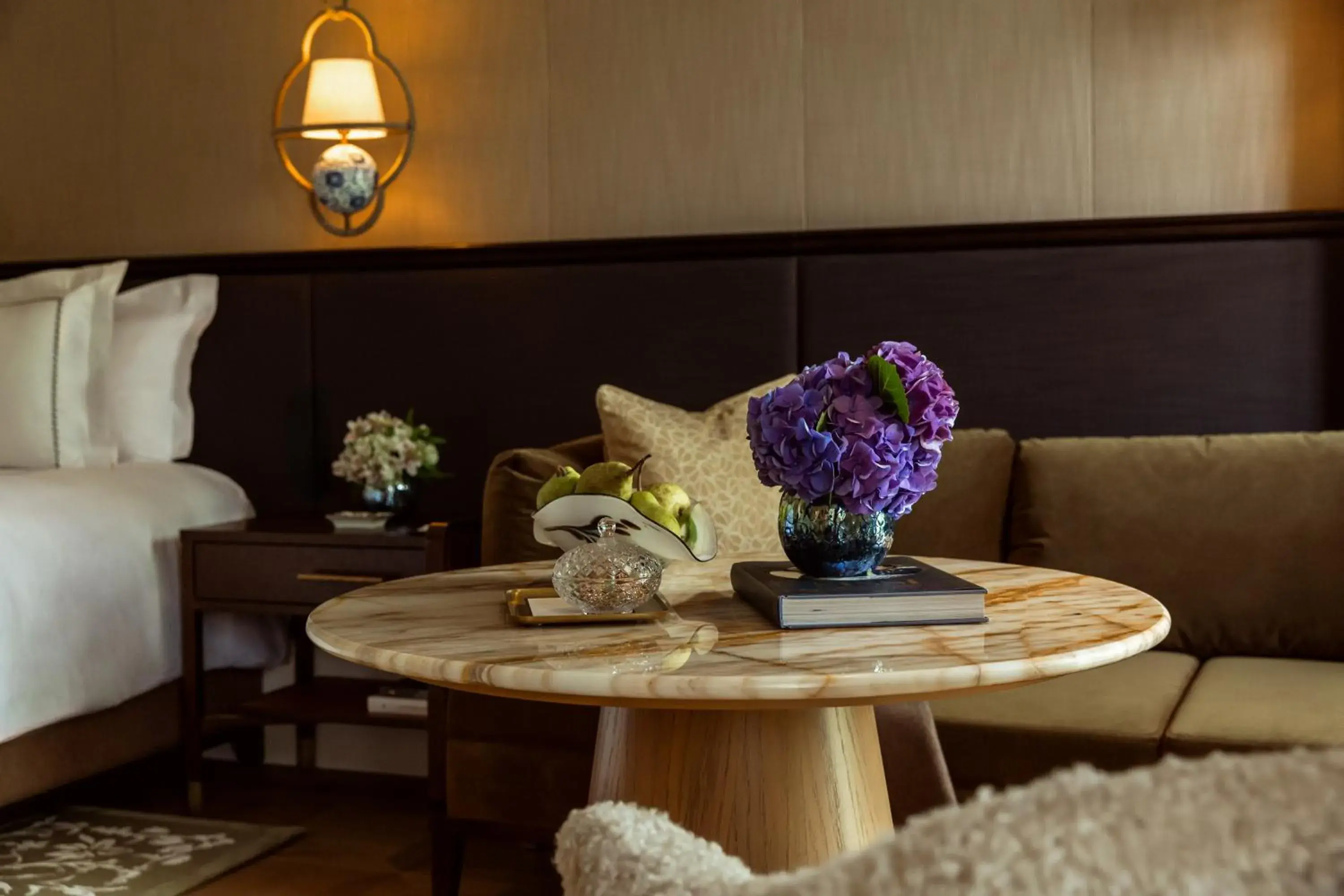 Decorative detail, Bed in Rosewood Schloss Fuschl Decorative detail, Bed in Rosewood Schloss Fuschl