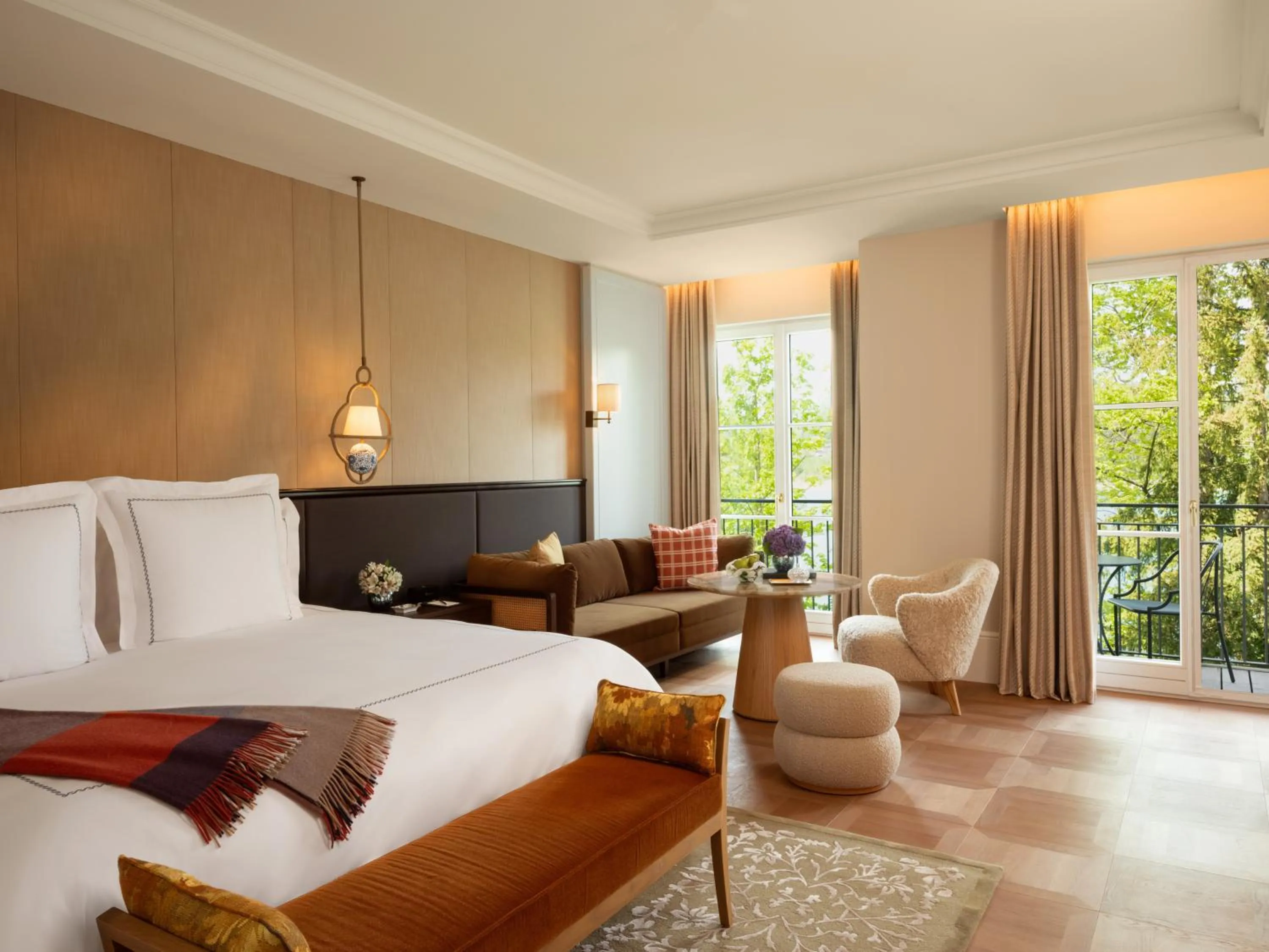 Living room, Bed in Rosewood Schloss Fuschl