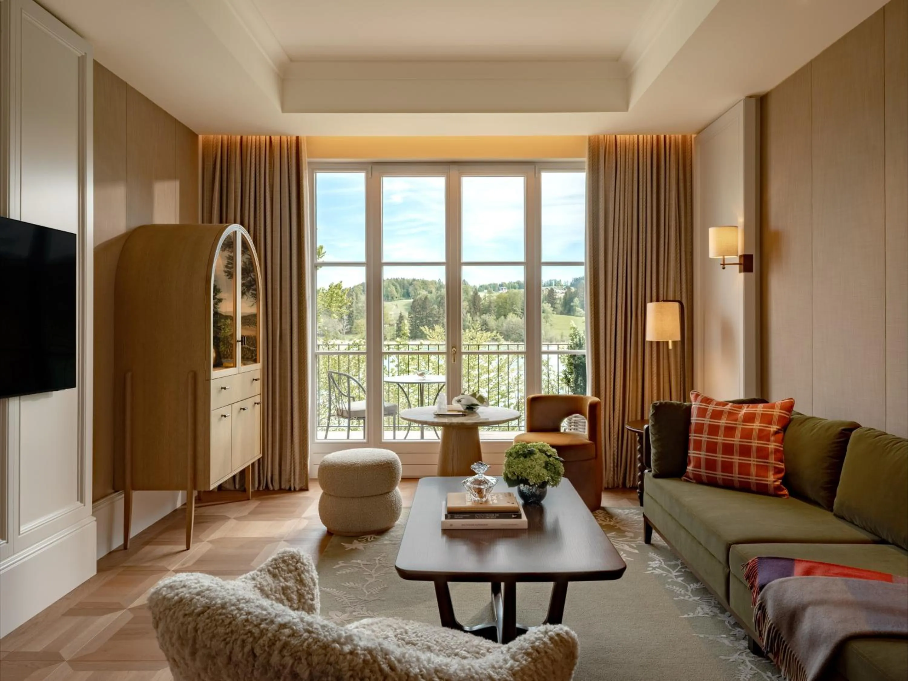 TV and multimedia in Rosewood Schloss Fuschl