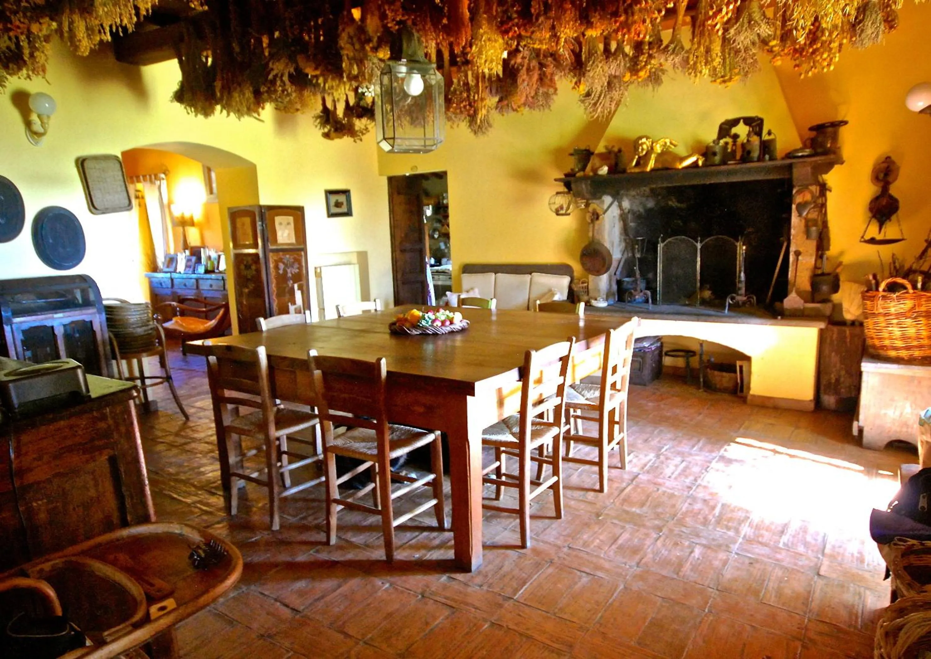 Dining area in Bed And Breakfast Dopo Il Settimo Cielo