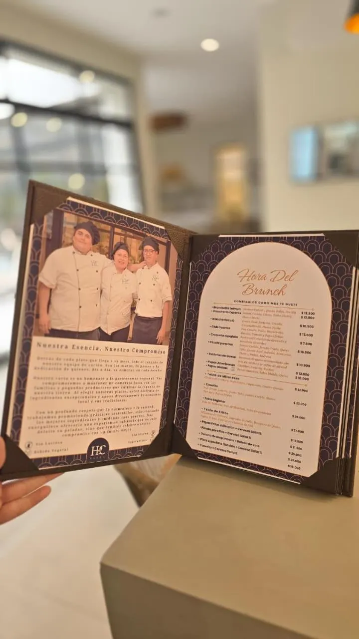 Restaurant/places to eat in Hotel Caseros Salta