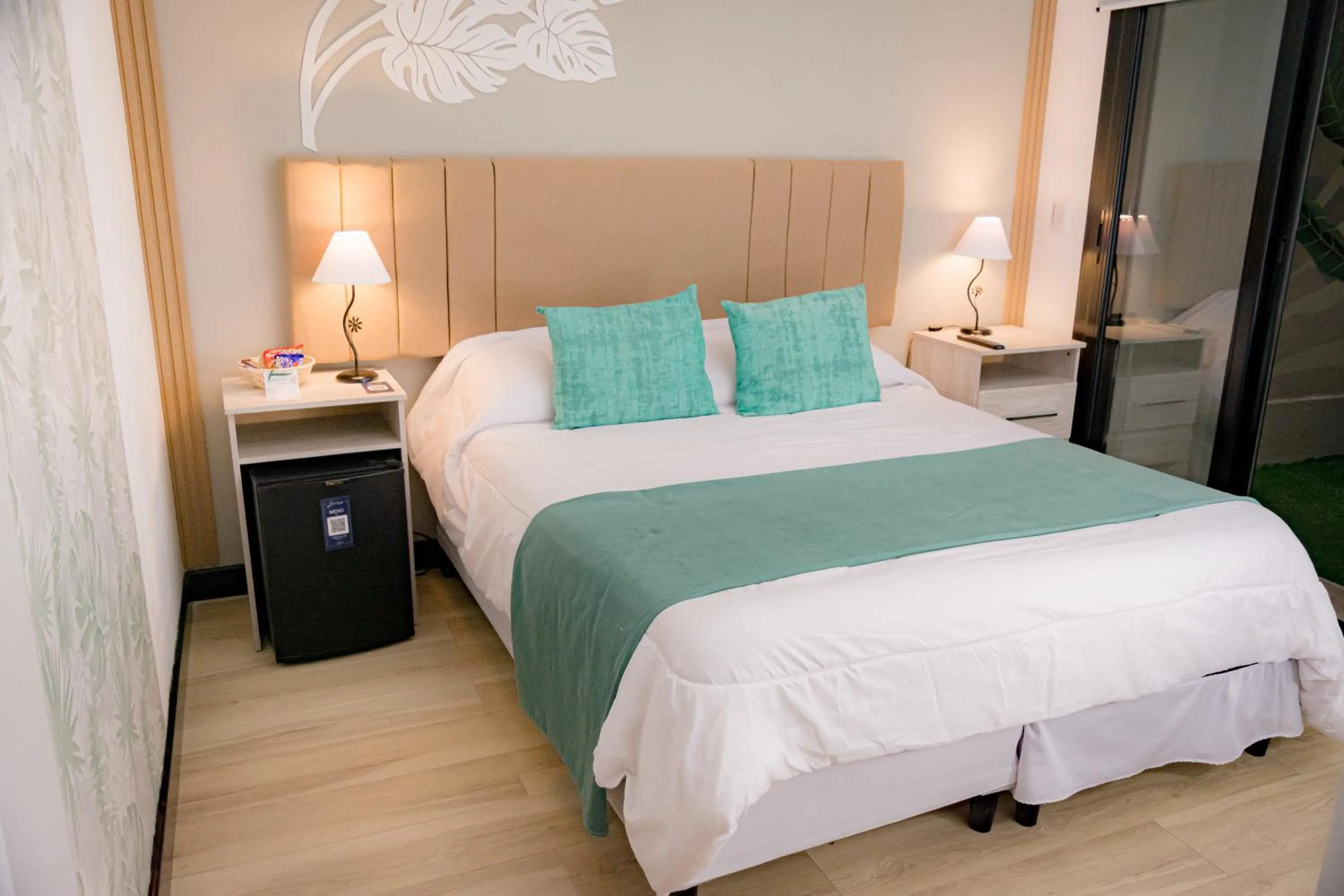 Bedroom, Bed in Hotel Caseros Salta