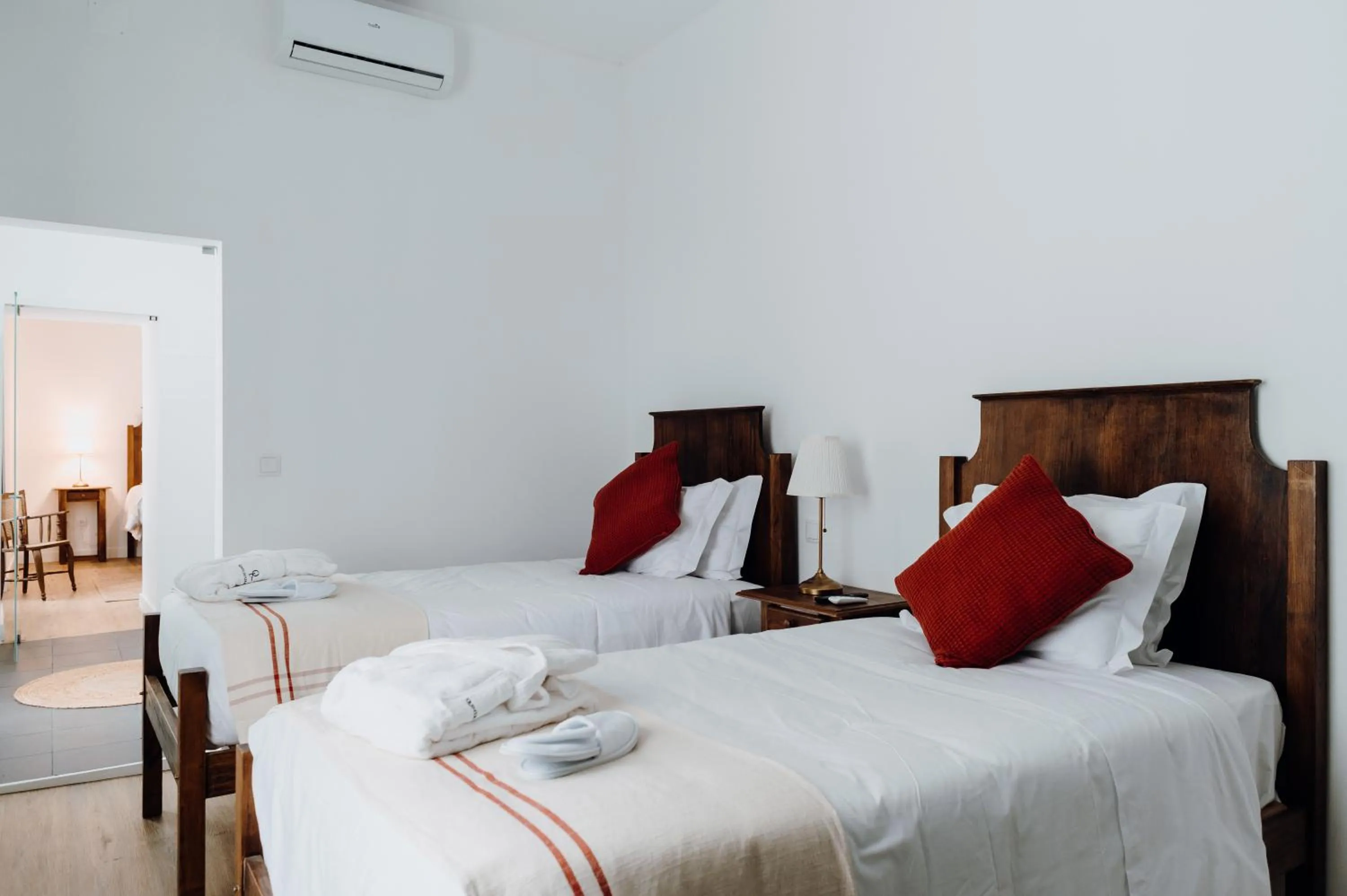 Bedroom, Bed in Quinta do Louredo - Évora