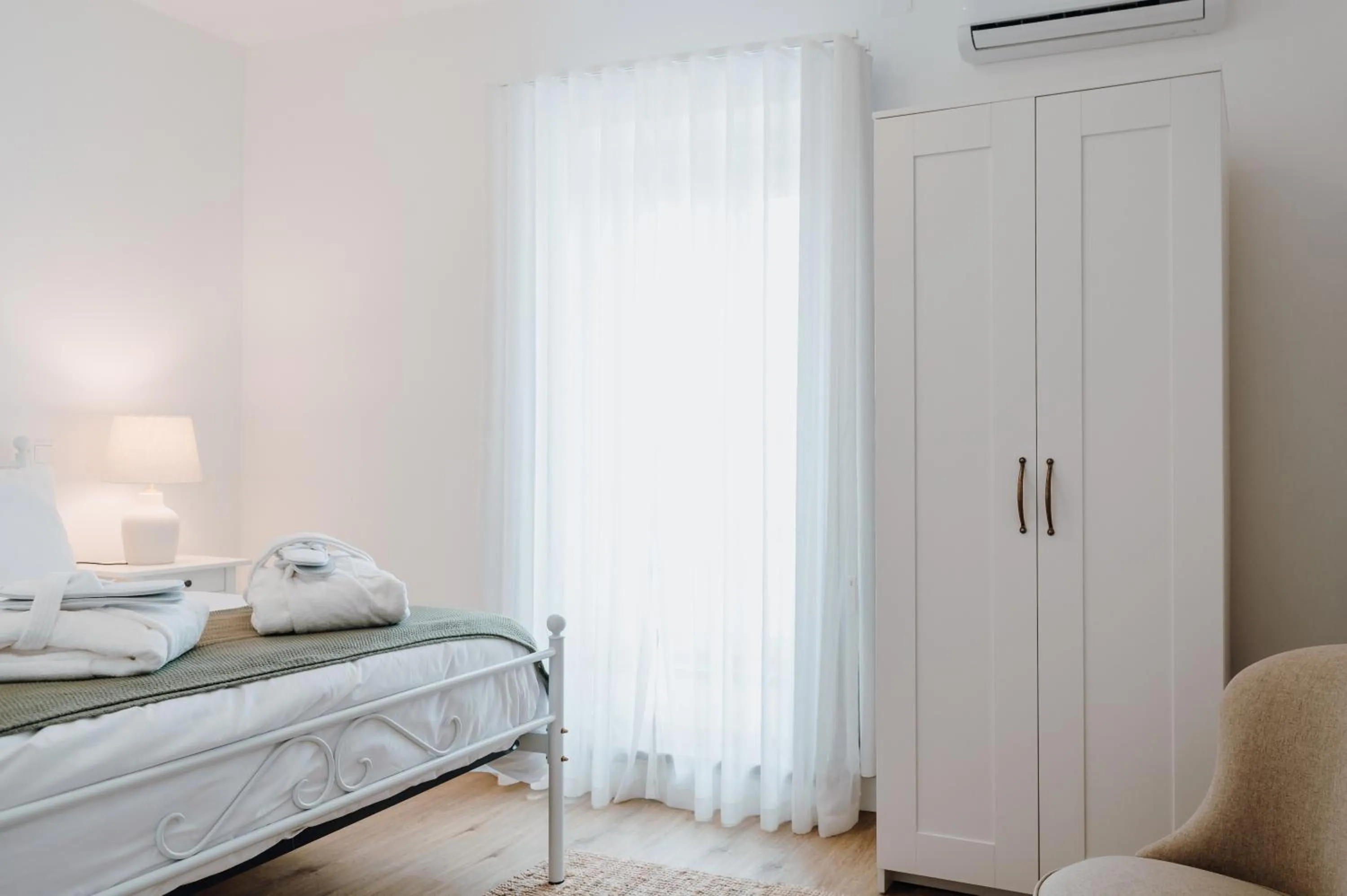 Bedroom, Bed in Quinta do Louredo - Évora