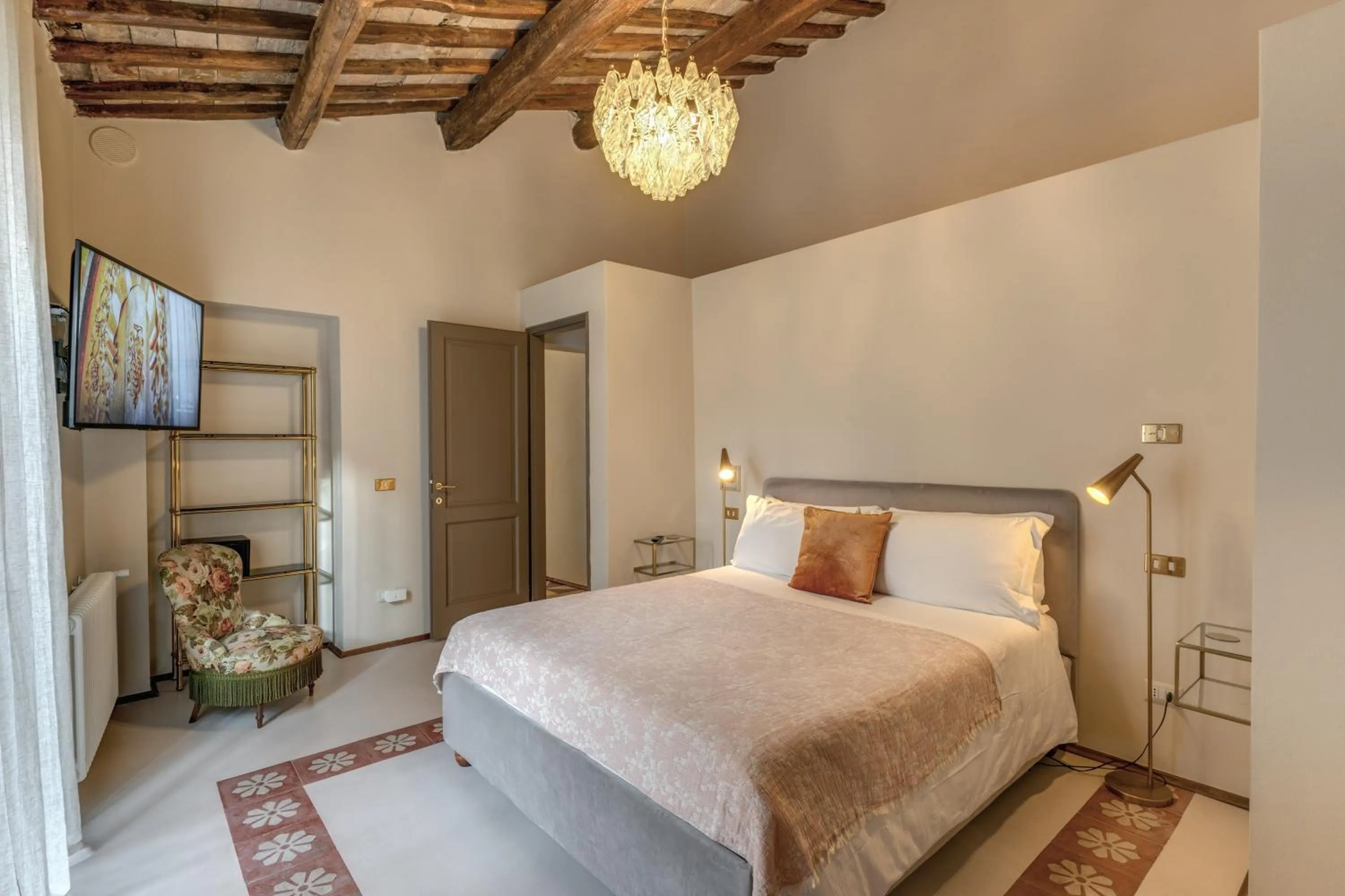 TV and multimedia, Bed in Residenza Brama - Art ApartHotel