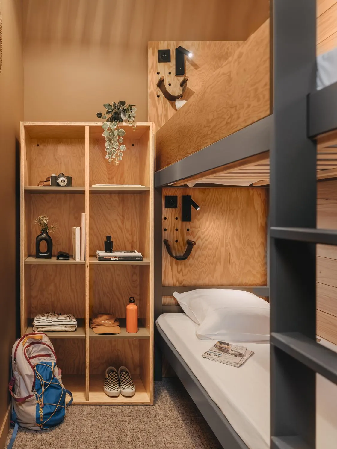 Bed in Hôtel le Bout du Parc de Versailles