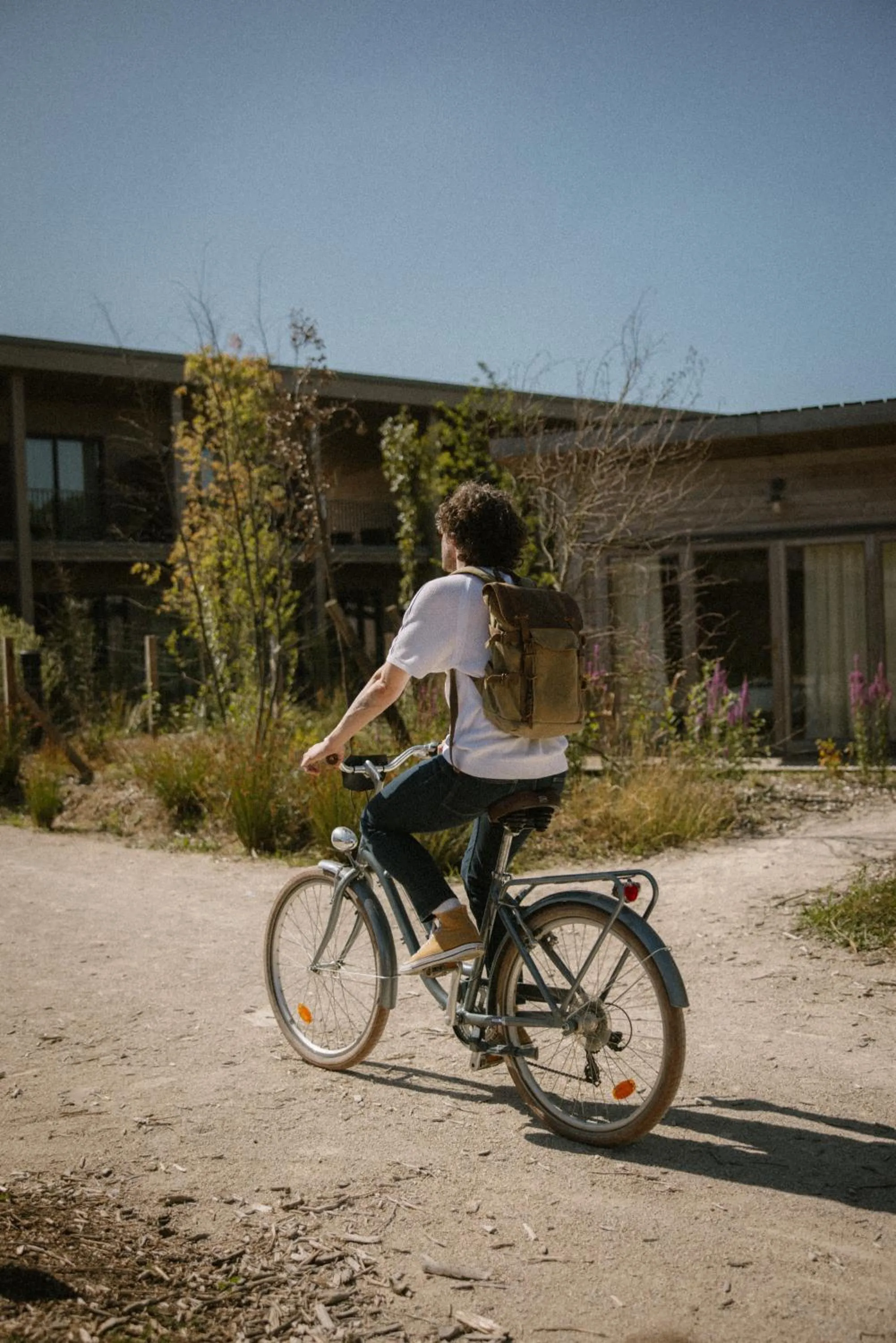 Cycling in Hôtel le Bout du Parc de Versailles