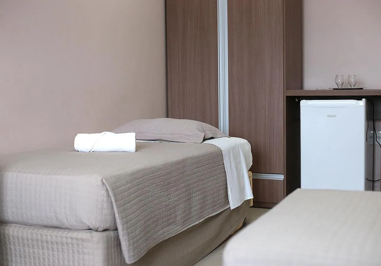 HOTEL CAROLINE