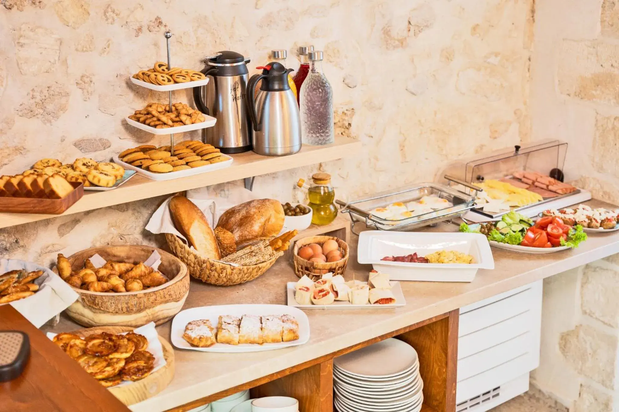 Food and drinks in Mansio Boutique Hotel Food and drinks in Mansio Boutique Hotel