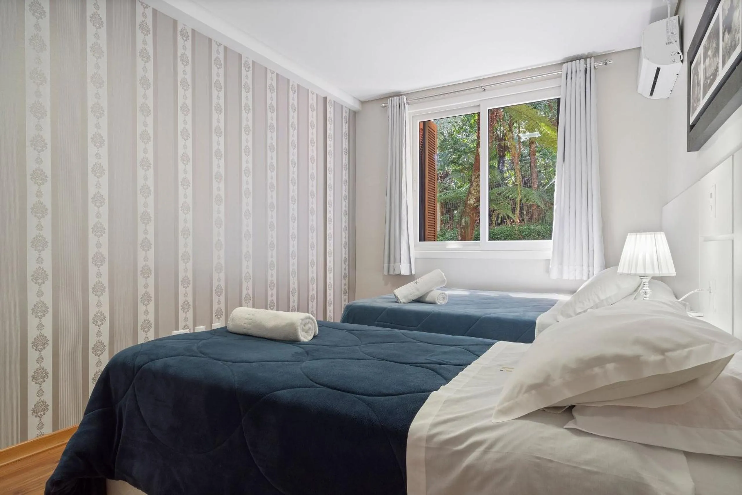 Bed in Flores da Montanha Centro by Achei Gramado