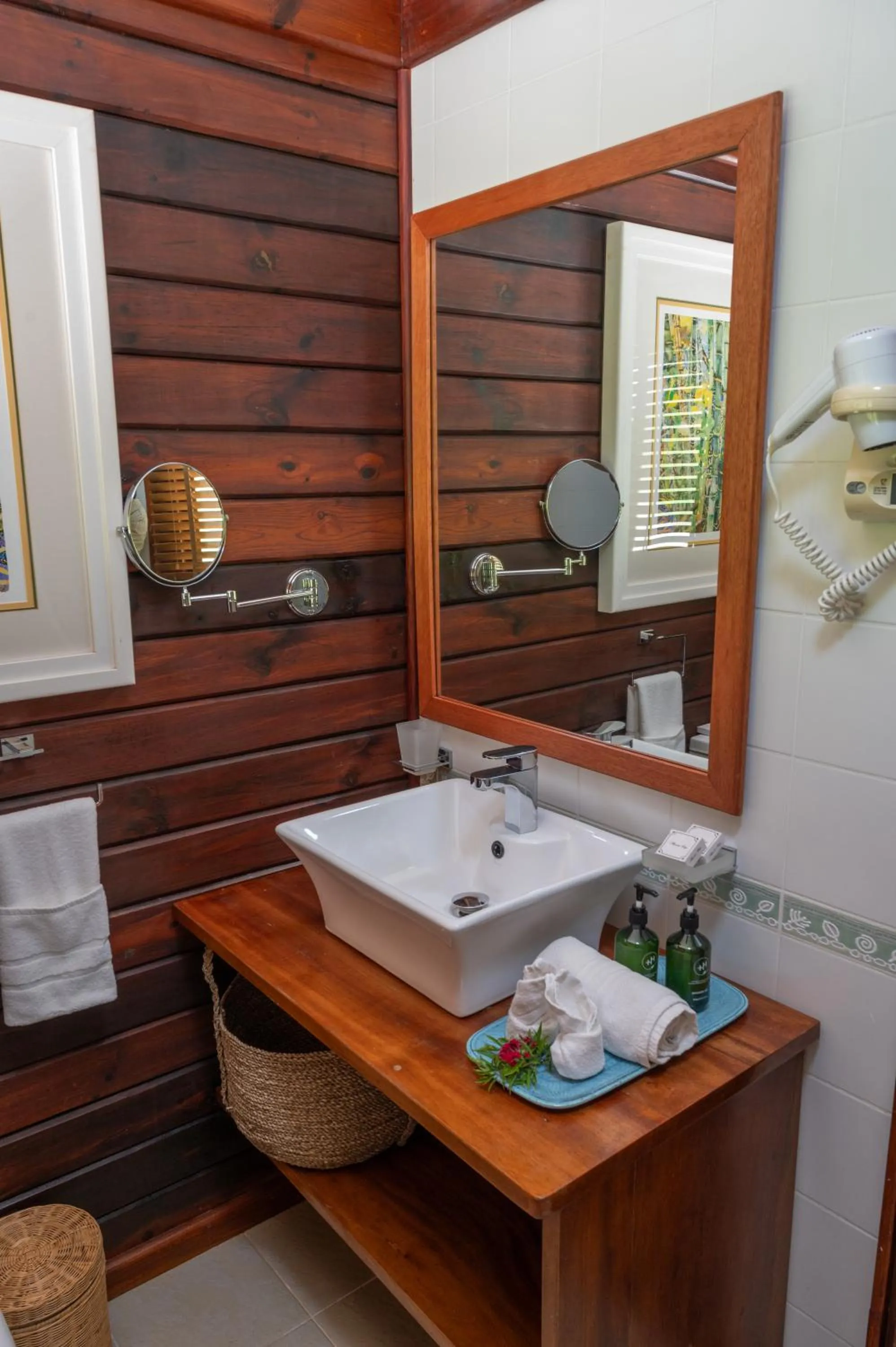 Bathroom in Acajou Beach Resort