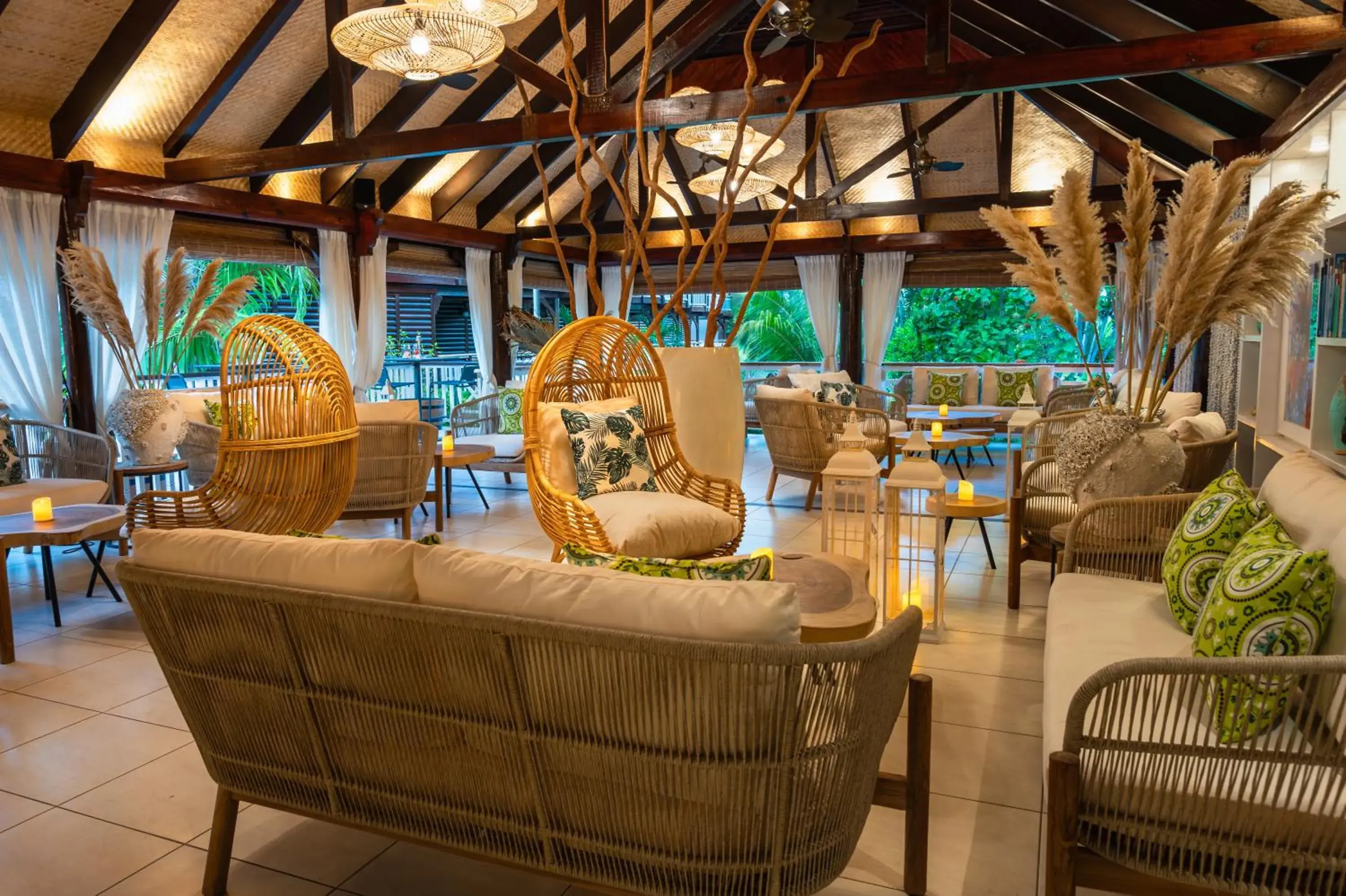 Restaurant/places to eat in Acajou Beach Resort Restaurant/places to eat in Acajou Beach Resort