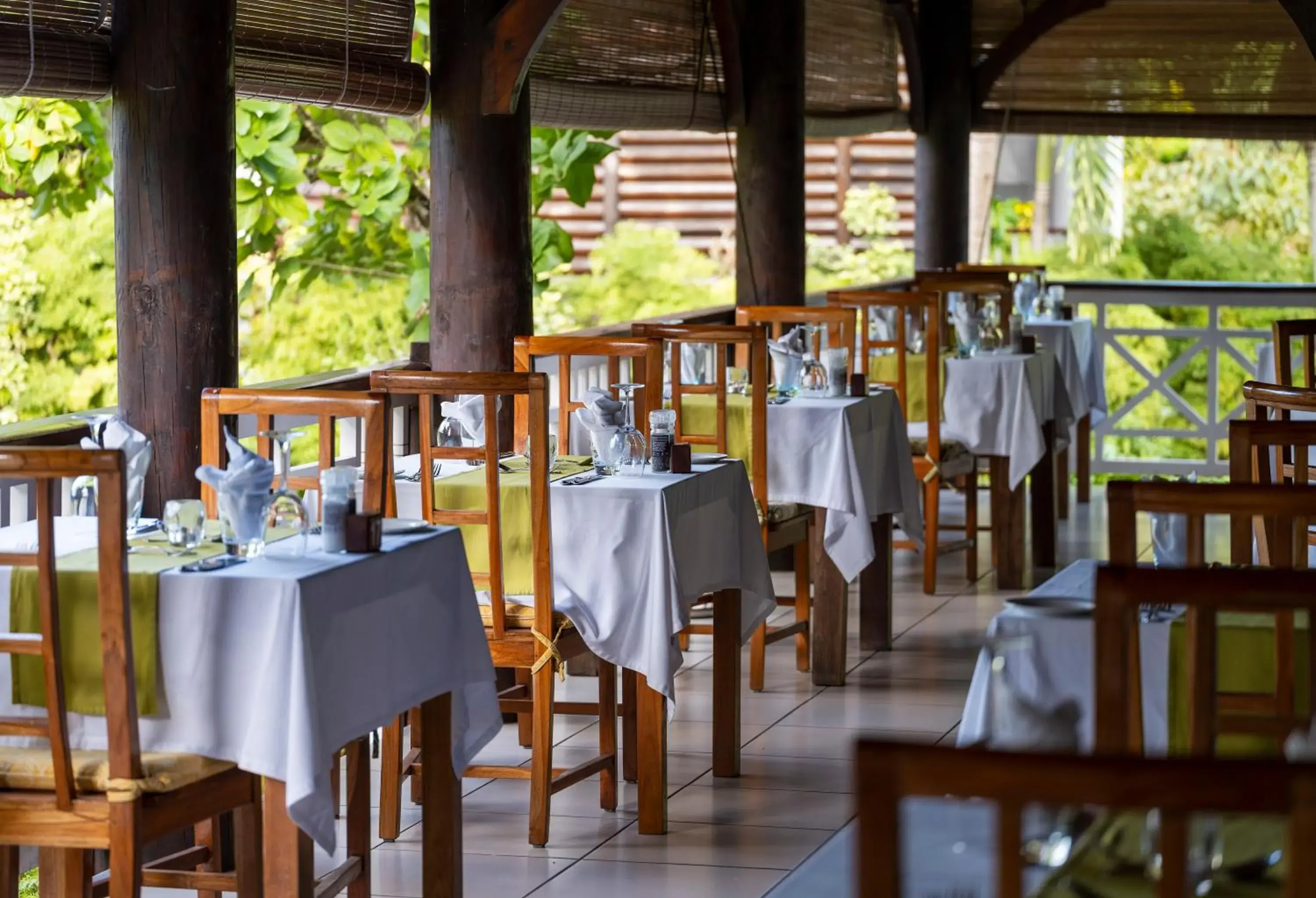 Restaurant/places to eat in Acajou Beach Resort Restaurant/places to eat in Acajou Beach Resort