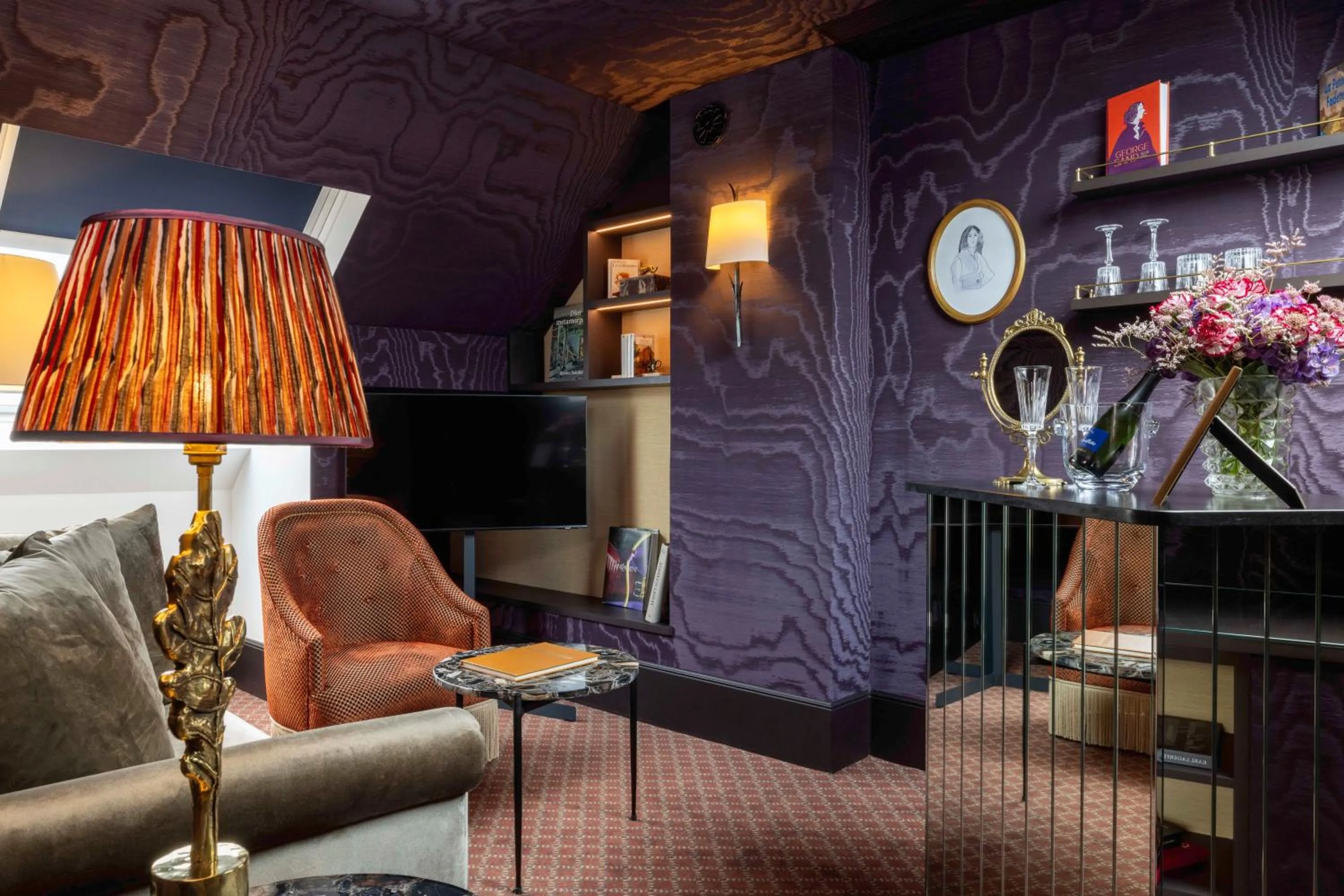 Decorative detail in UNE AUTRE CHAMBRE