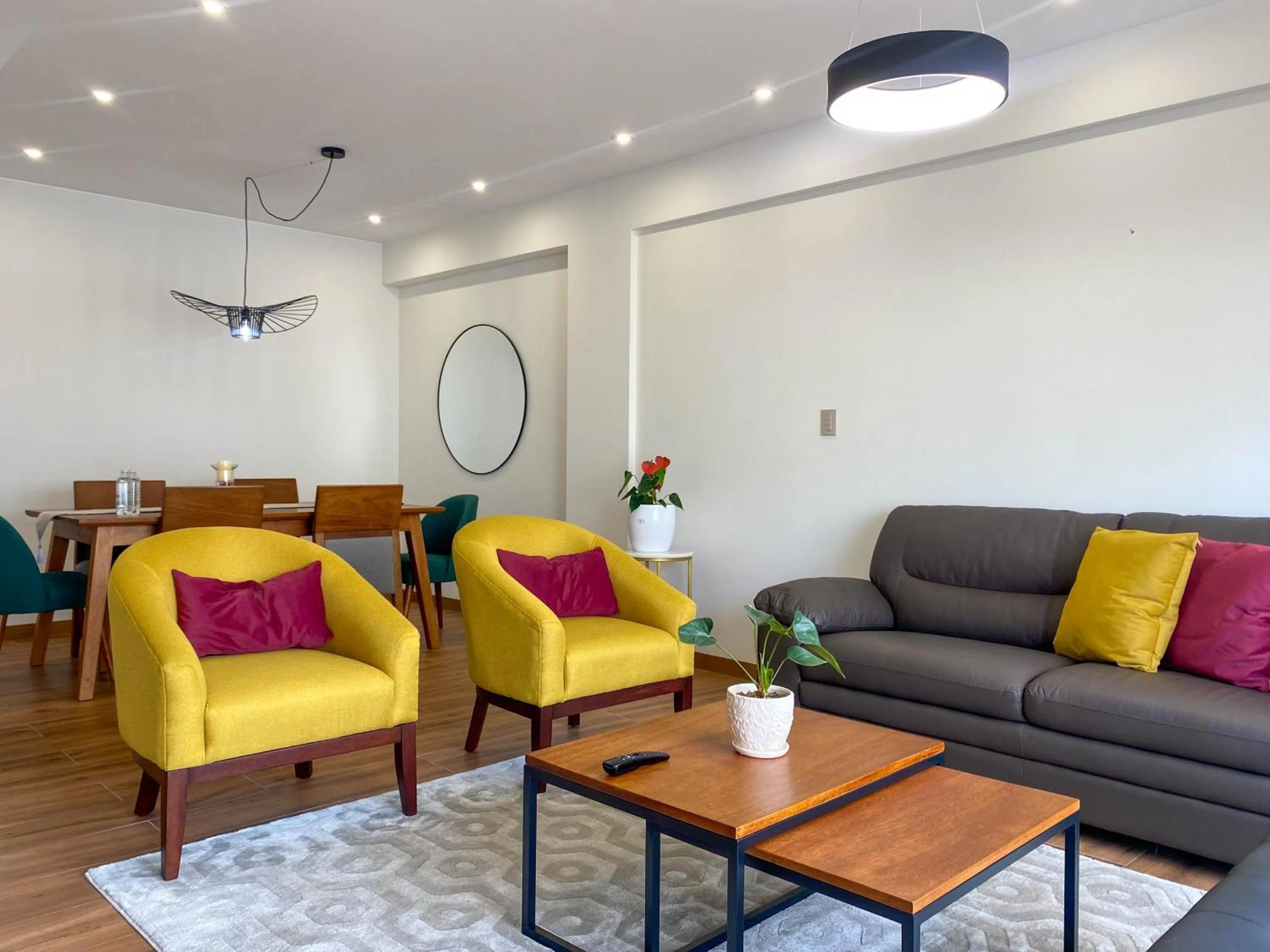 Living room in Borgoño By Wynwood House