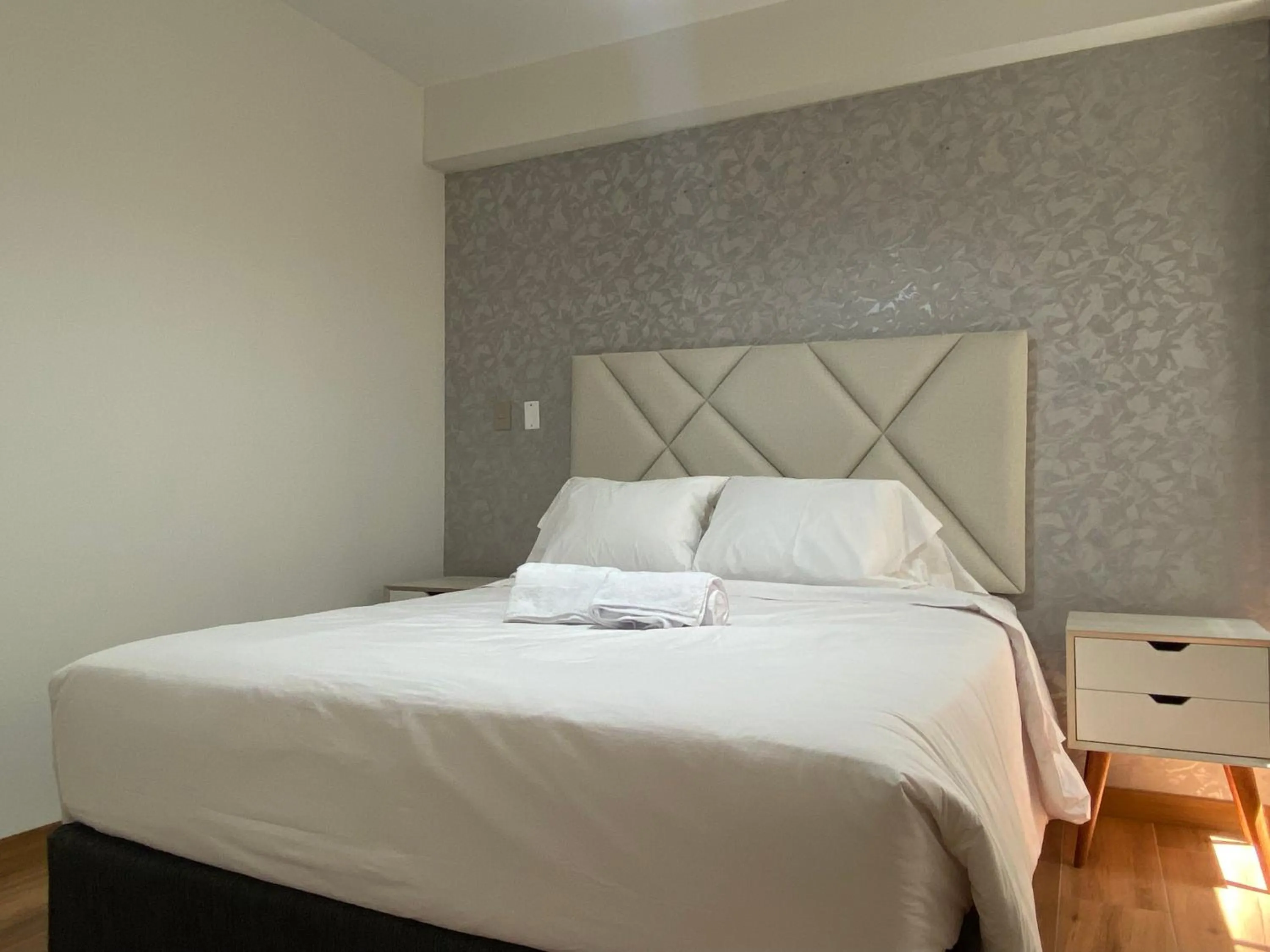 Bedroom, Bed in Borgoño By Wynwood House