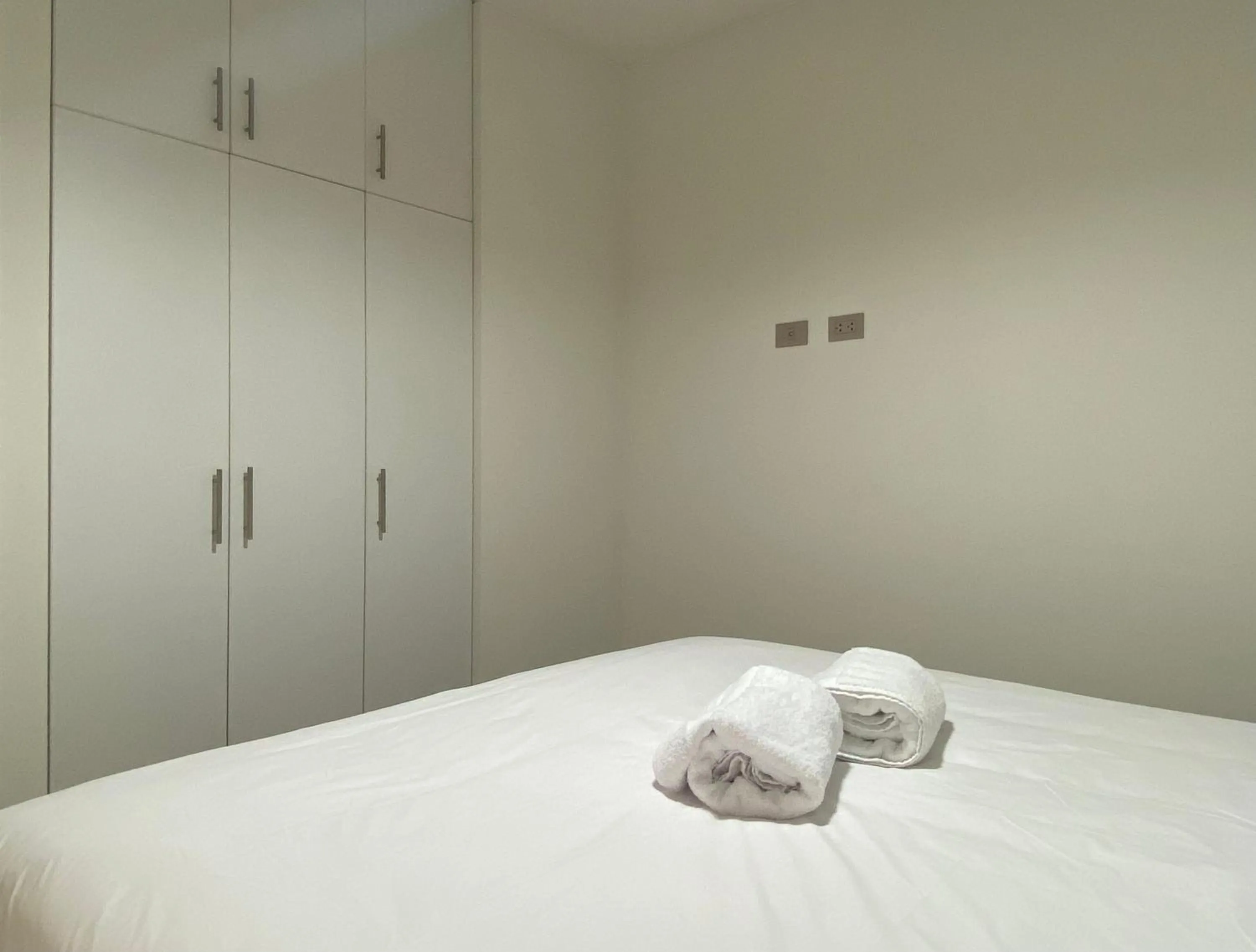 Bedroom, Bed in Borgoño By Wynwood House