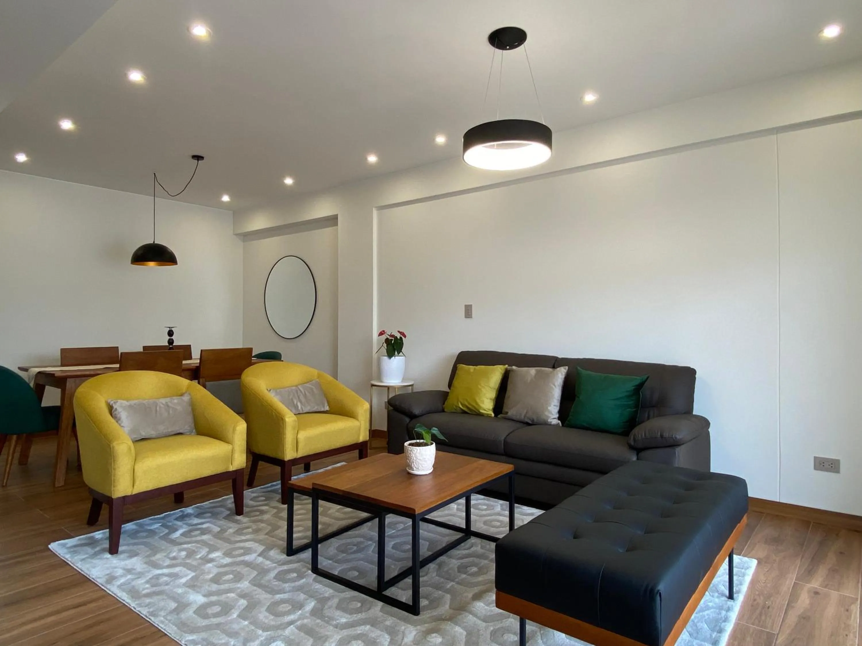 Living room in Borgoño By Wynwood House