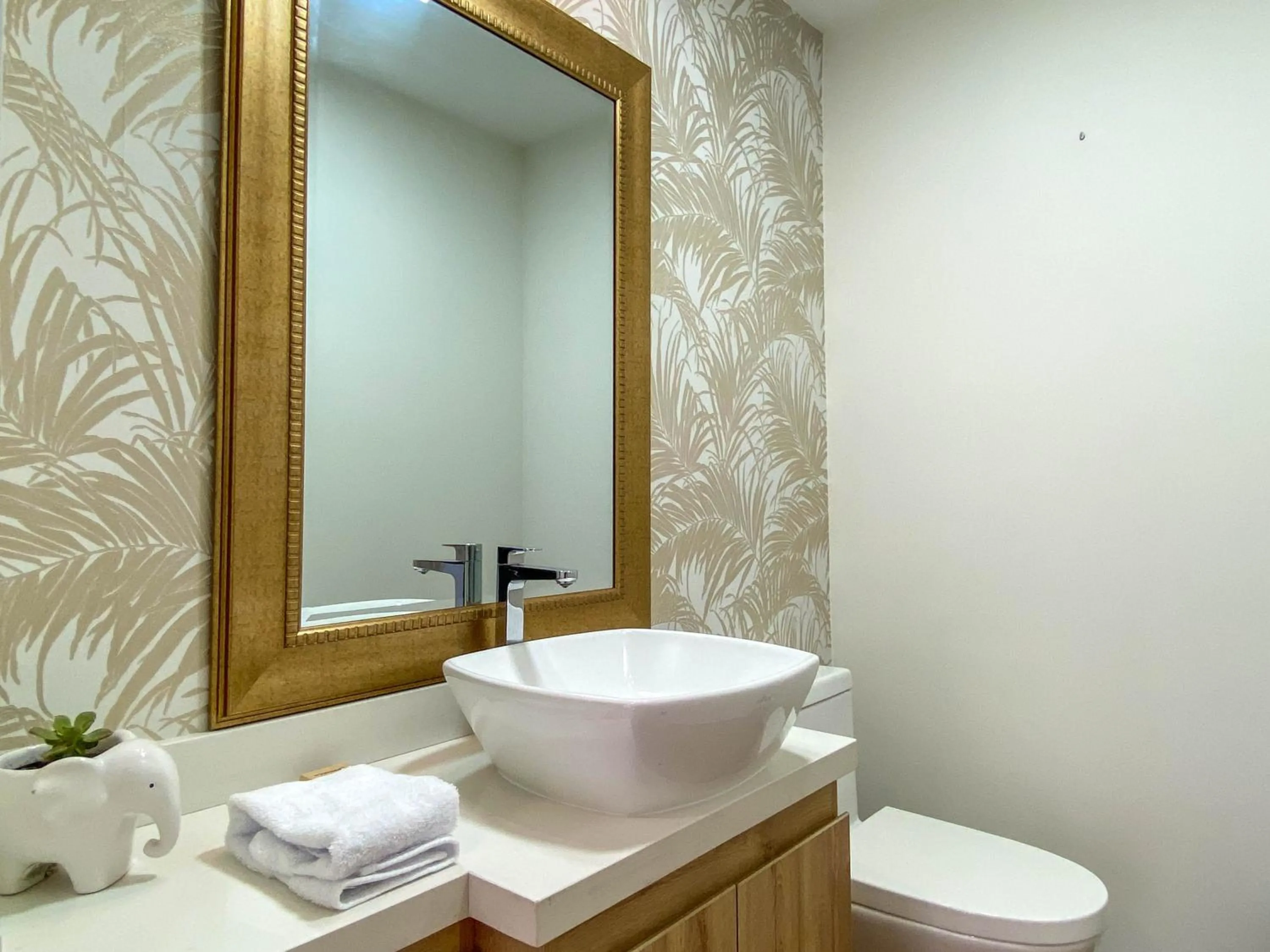 Bathroom in Borgoño By Wynwood House