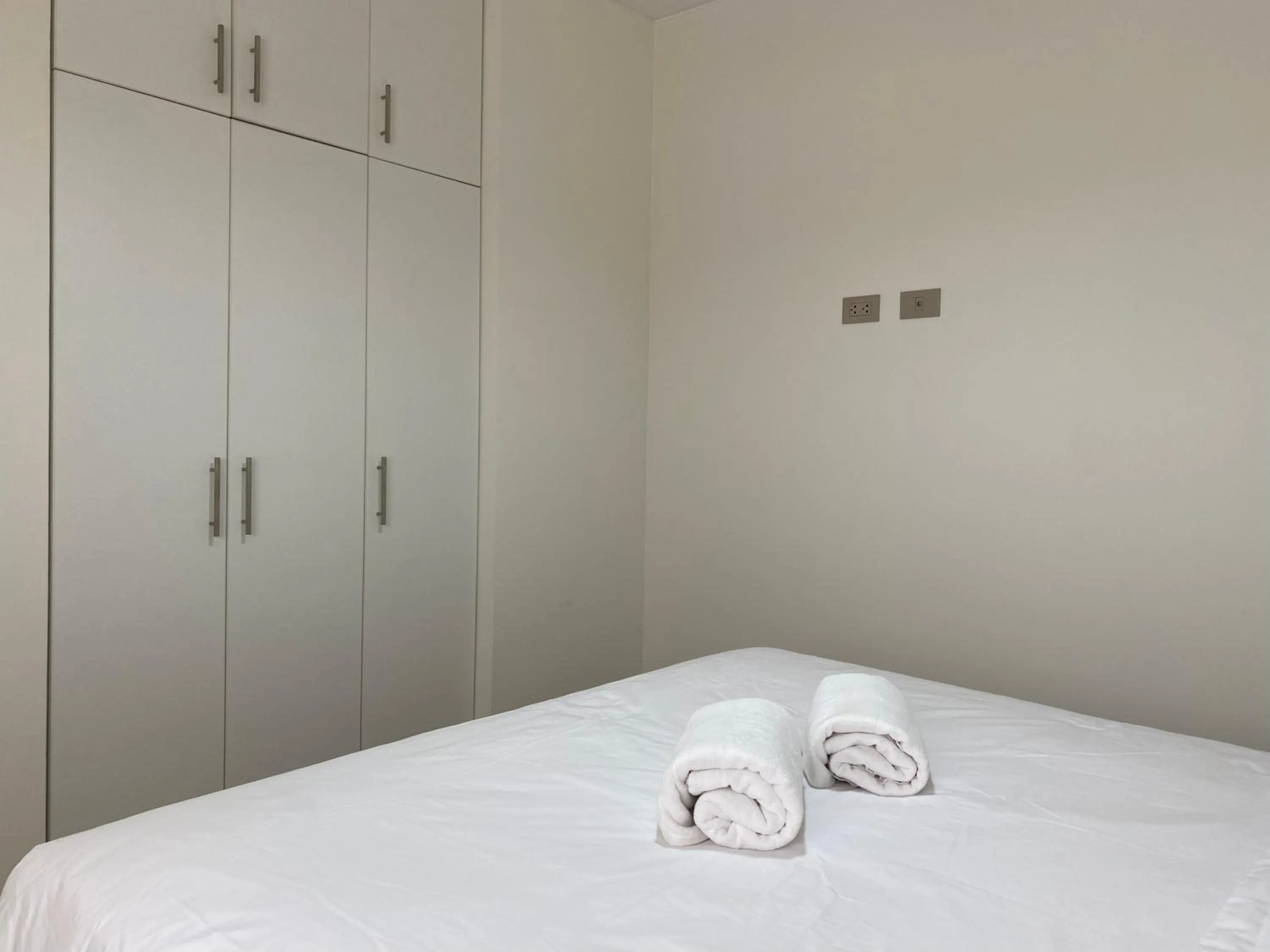 Bedroom, Bed in Borgoño By Wynwood House