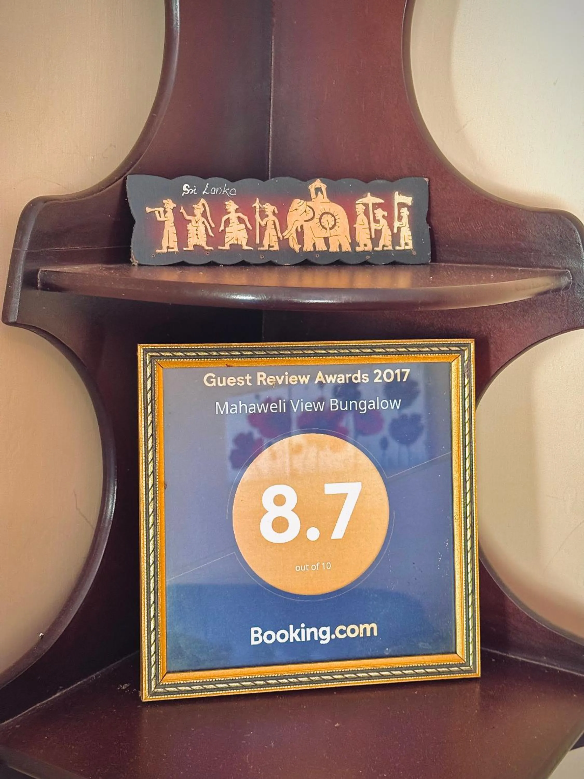 Certificate/Award in Mahaweli View Bungalow