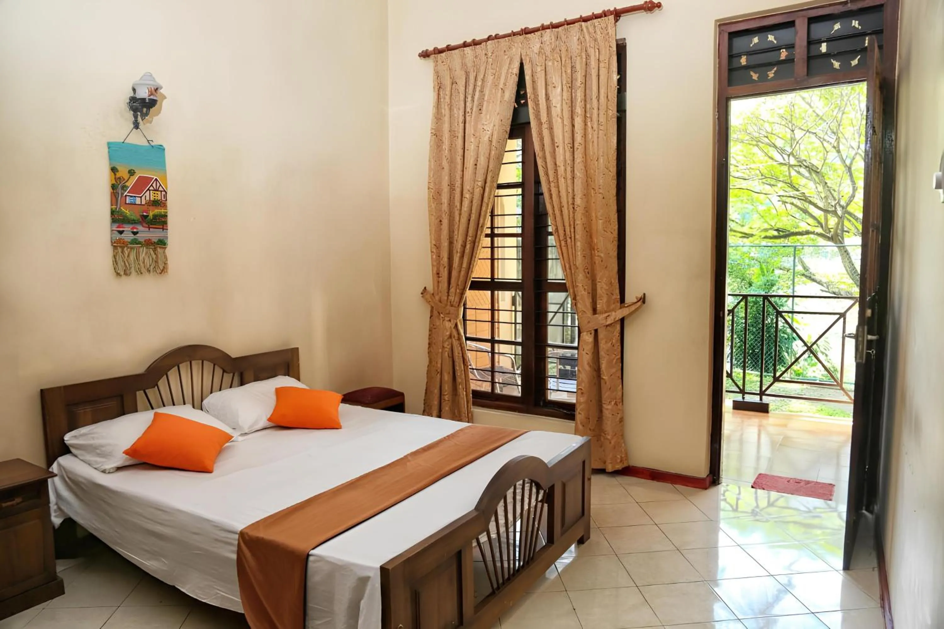 Bed in Mahaweli View Bungalow