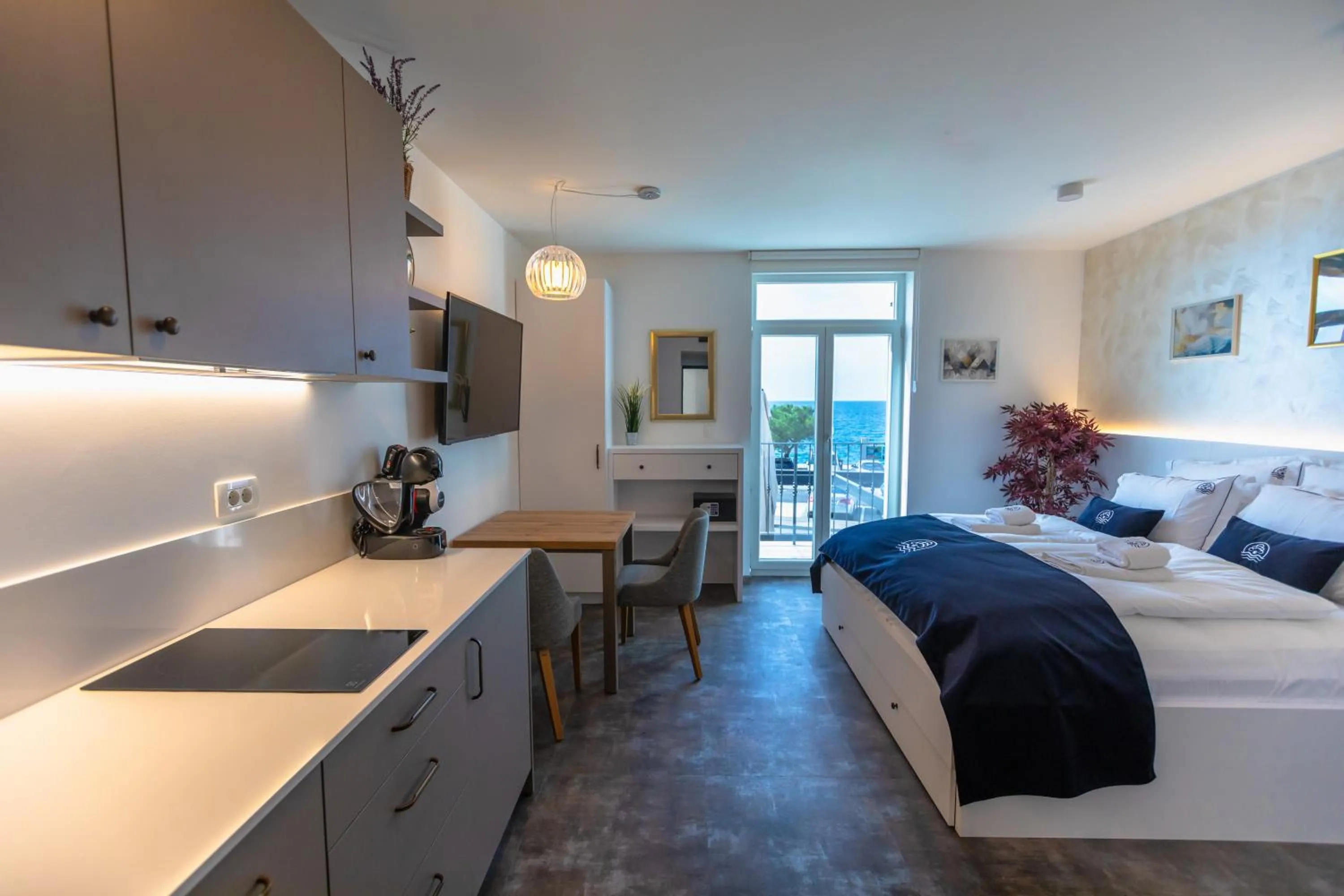 Blue Pearl Elite Apartments