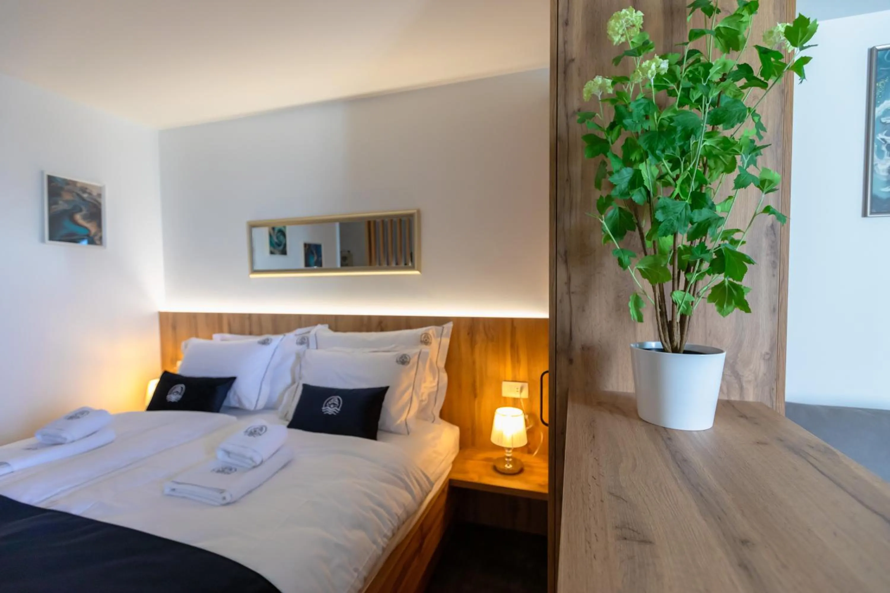 Superior Apartment with Sea View in Blue Pearl Elite Apartments