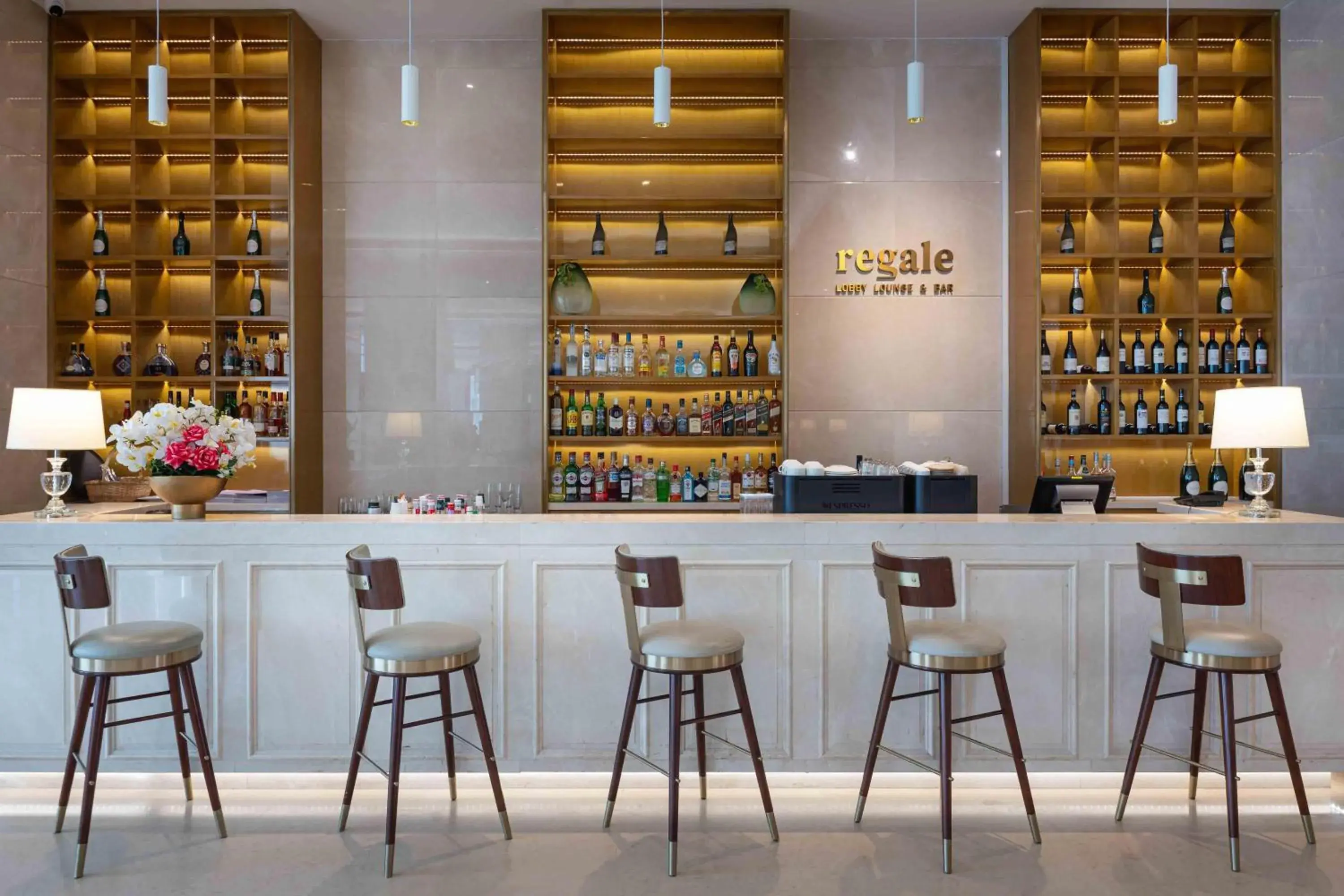 Lounge or bar in Hilton Brazzaville Les Tours Jumelles Hotel & Residences Lounge or bar in Hilton Brazzaville Les Tours Jumelles Hotel & Residences